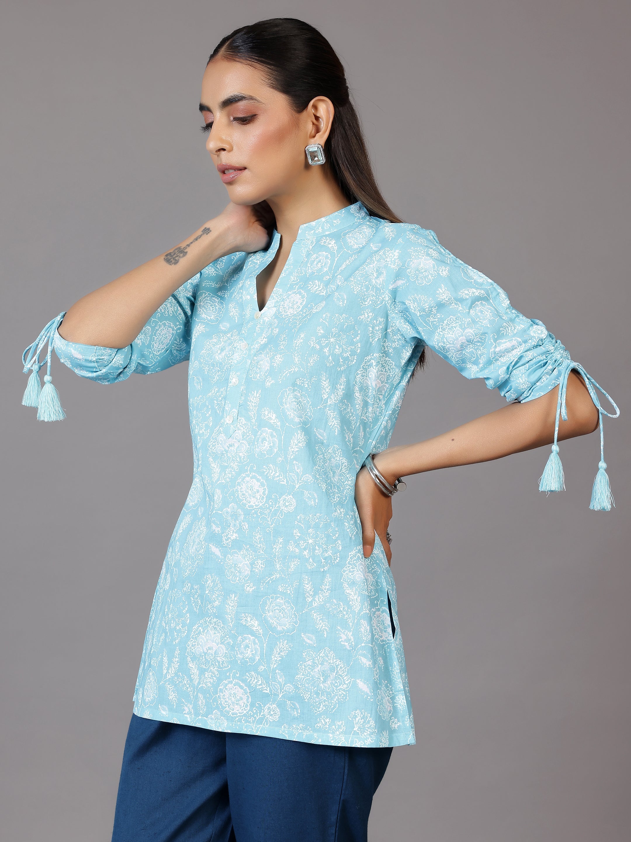 Blue Printed Cotton Straight Kurti