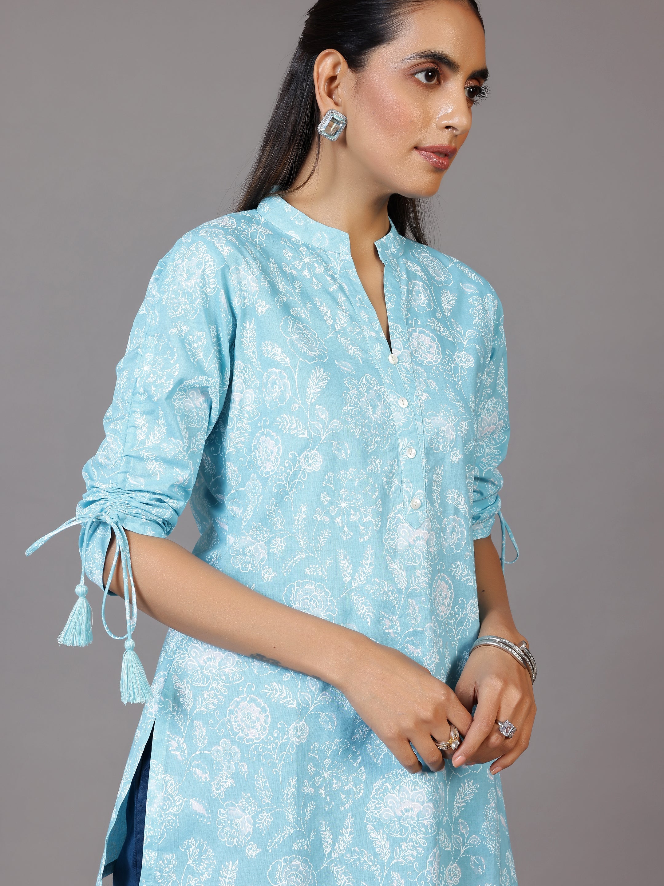 Blue Printed Cotton Straight Kurti