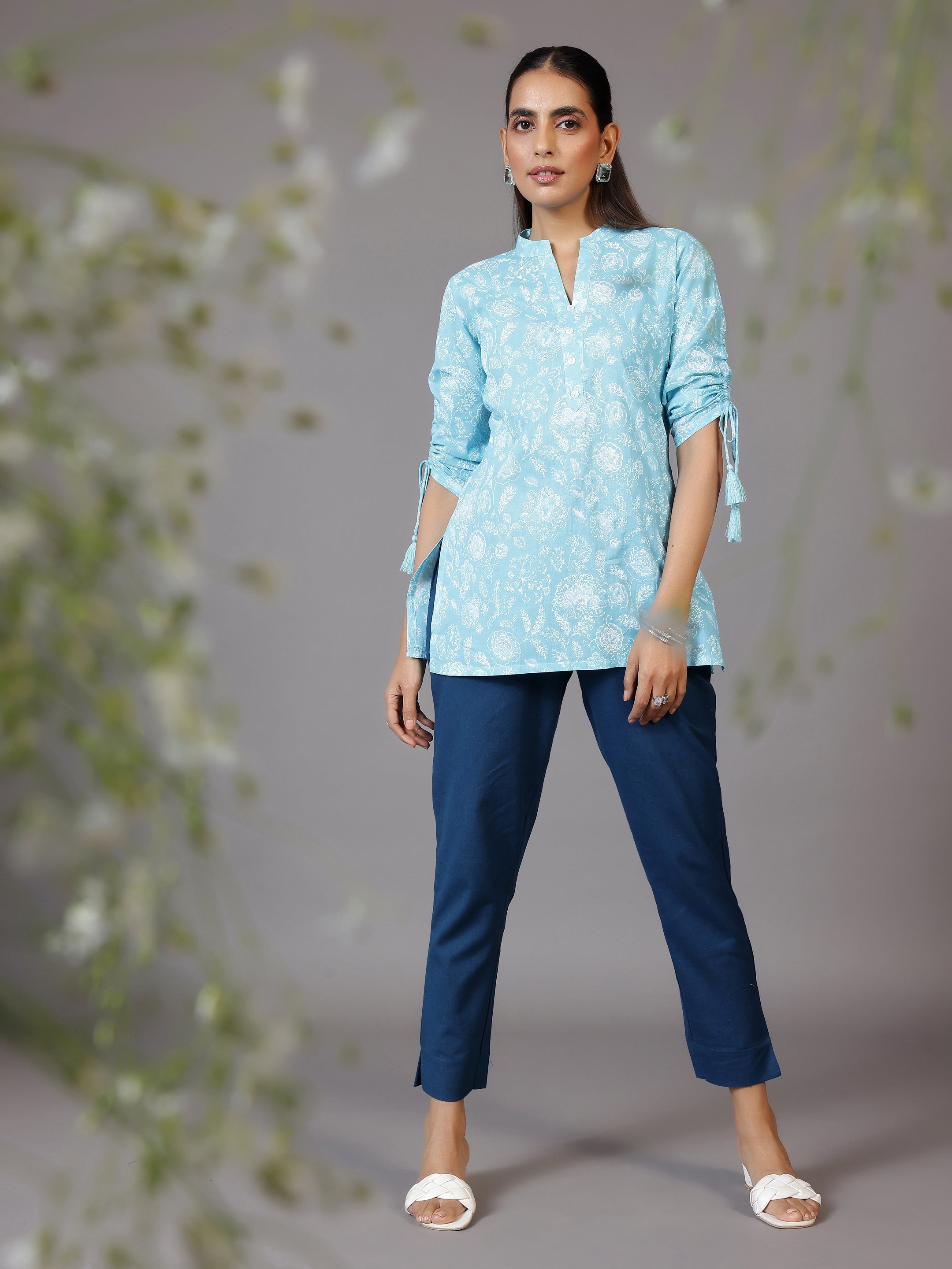 Blue Printed Cotton Straight Kurti