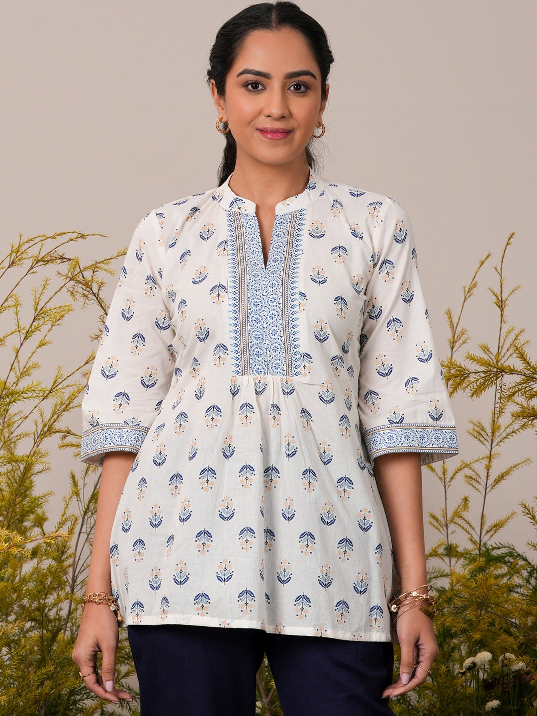 White Printed Cotton Straight Kurti