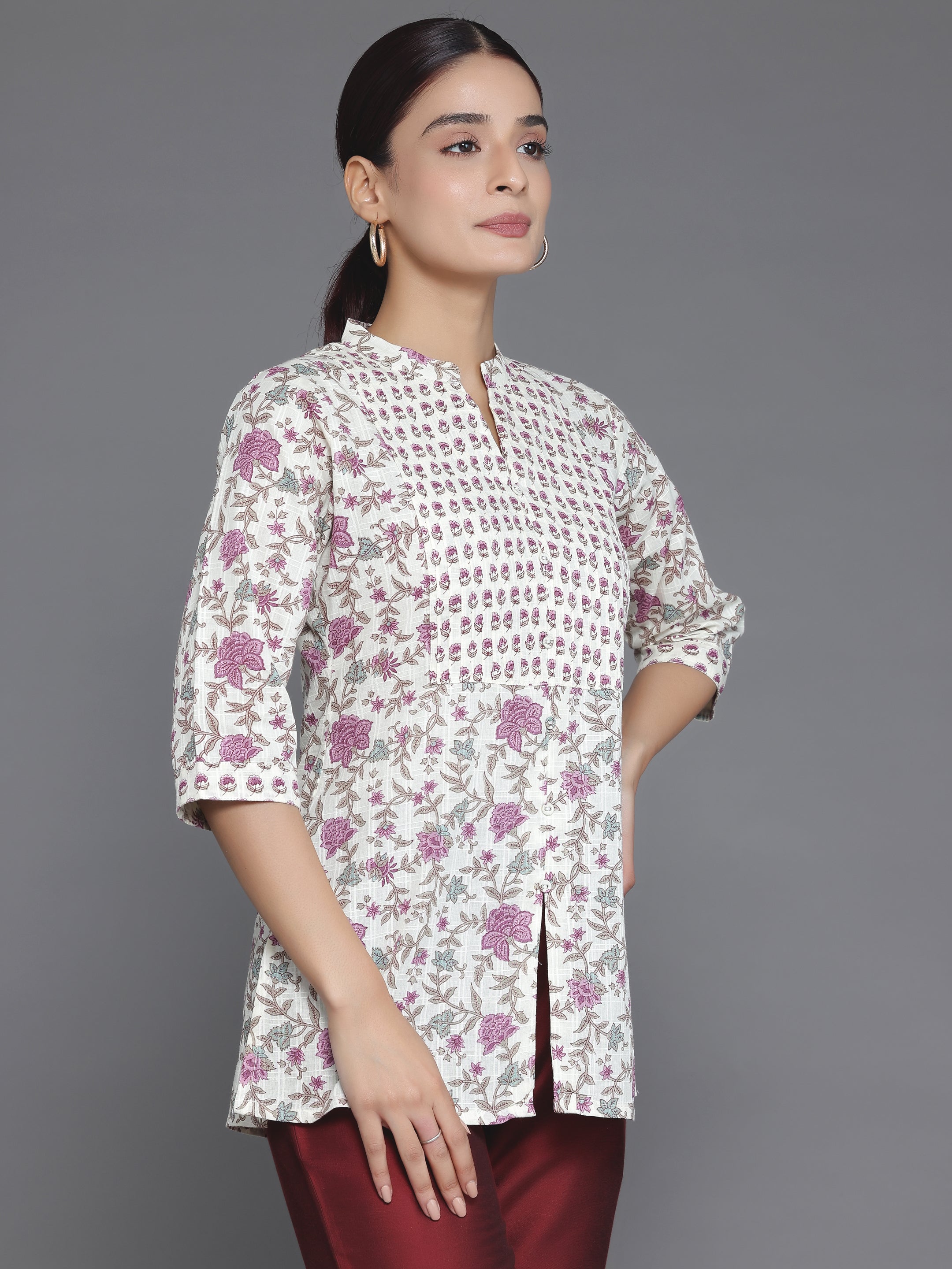 Off White Printed Cotton Blend Straight Kurti