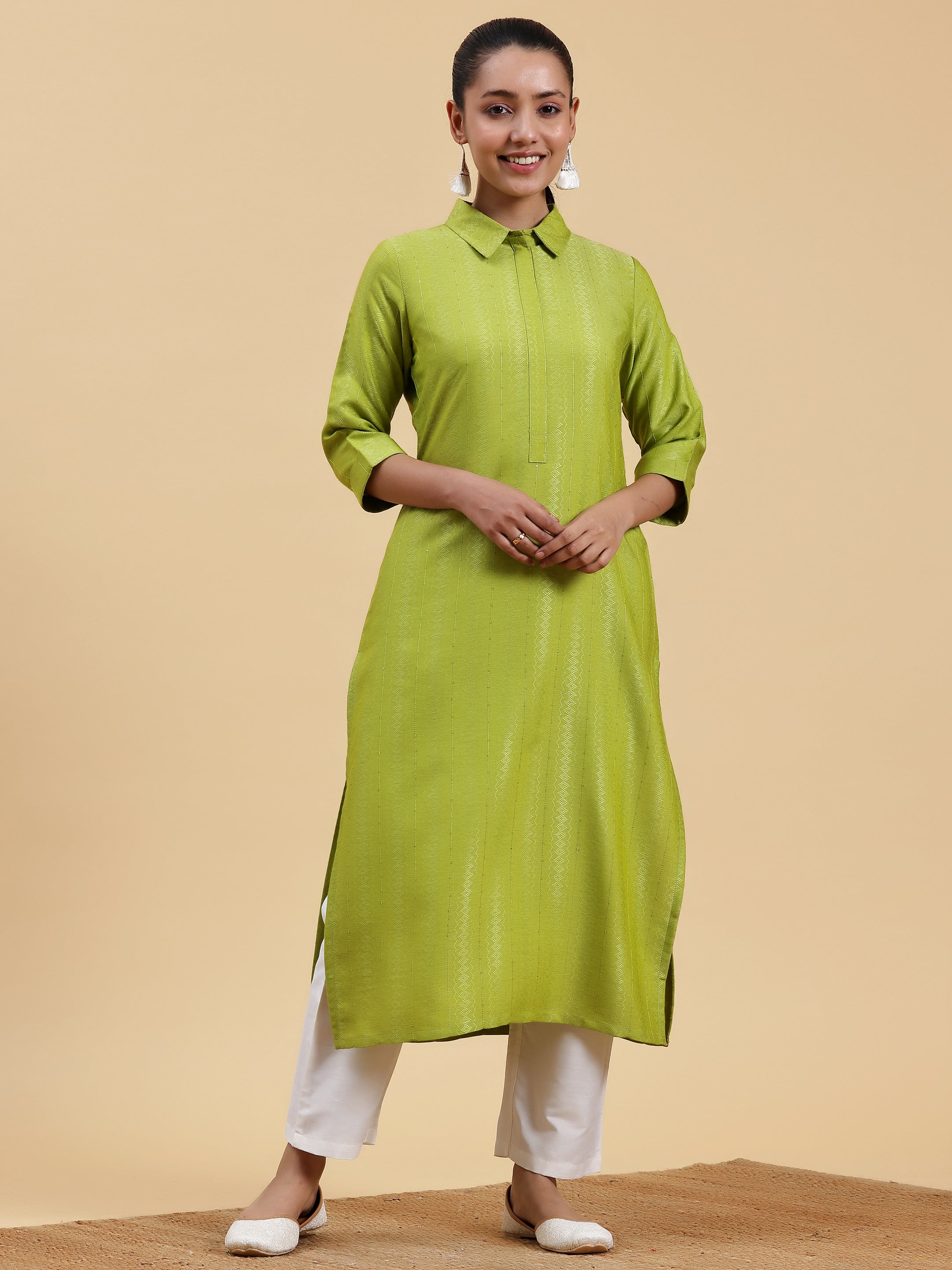 Green Woven Design Cotton Straight Kurta