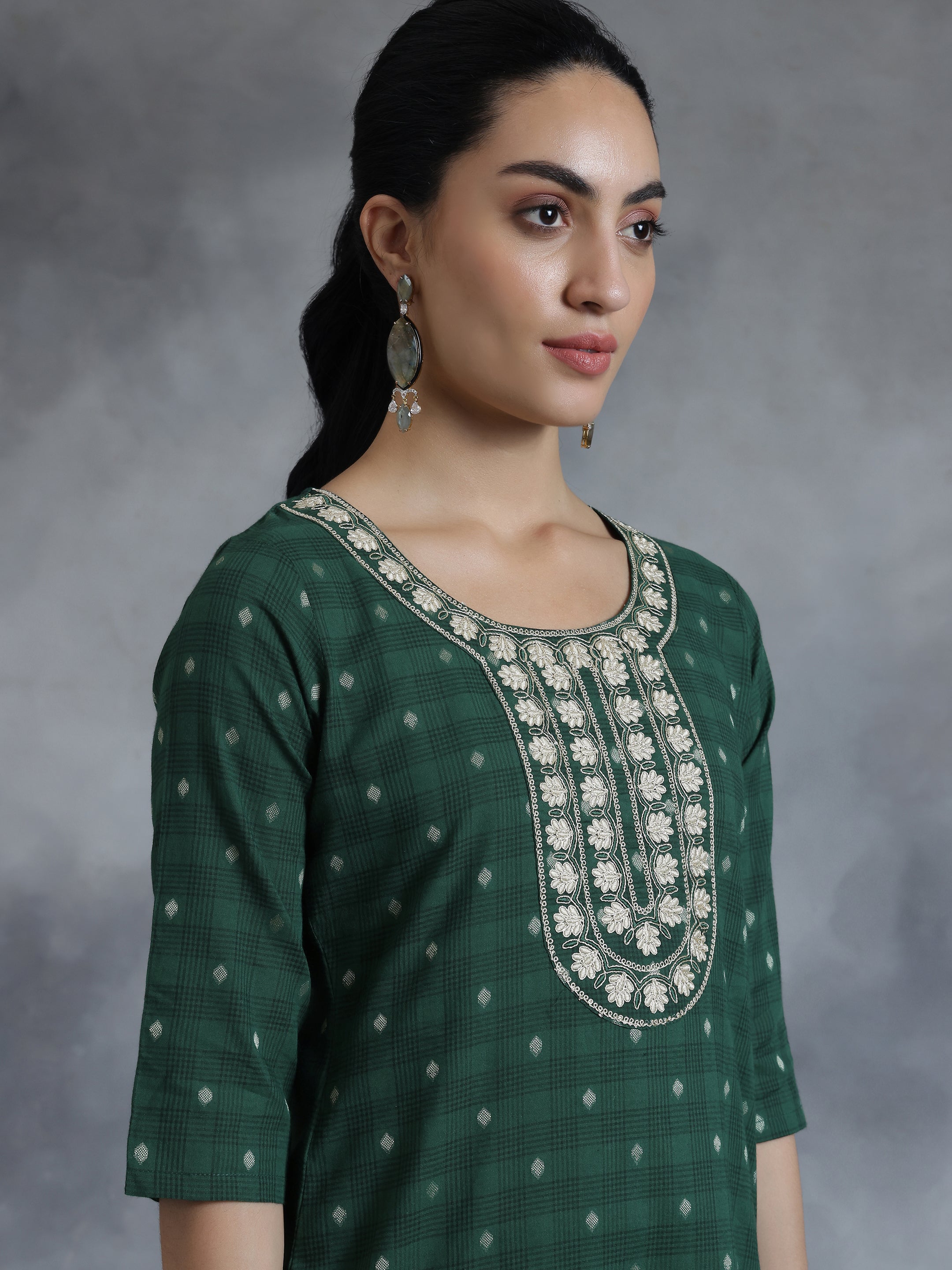 Green Yoke Design Cotton Straight Kurta