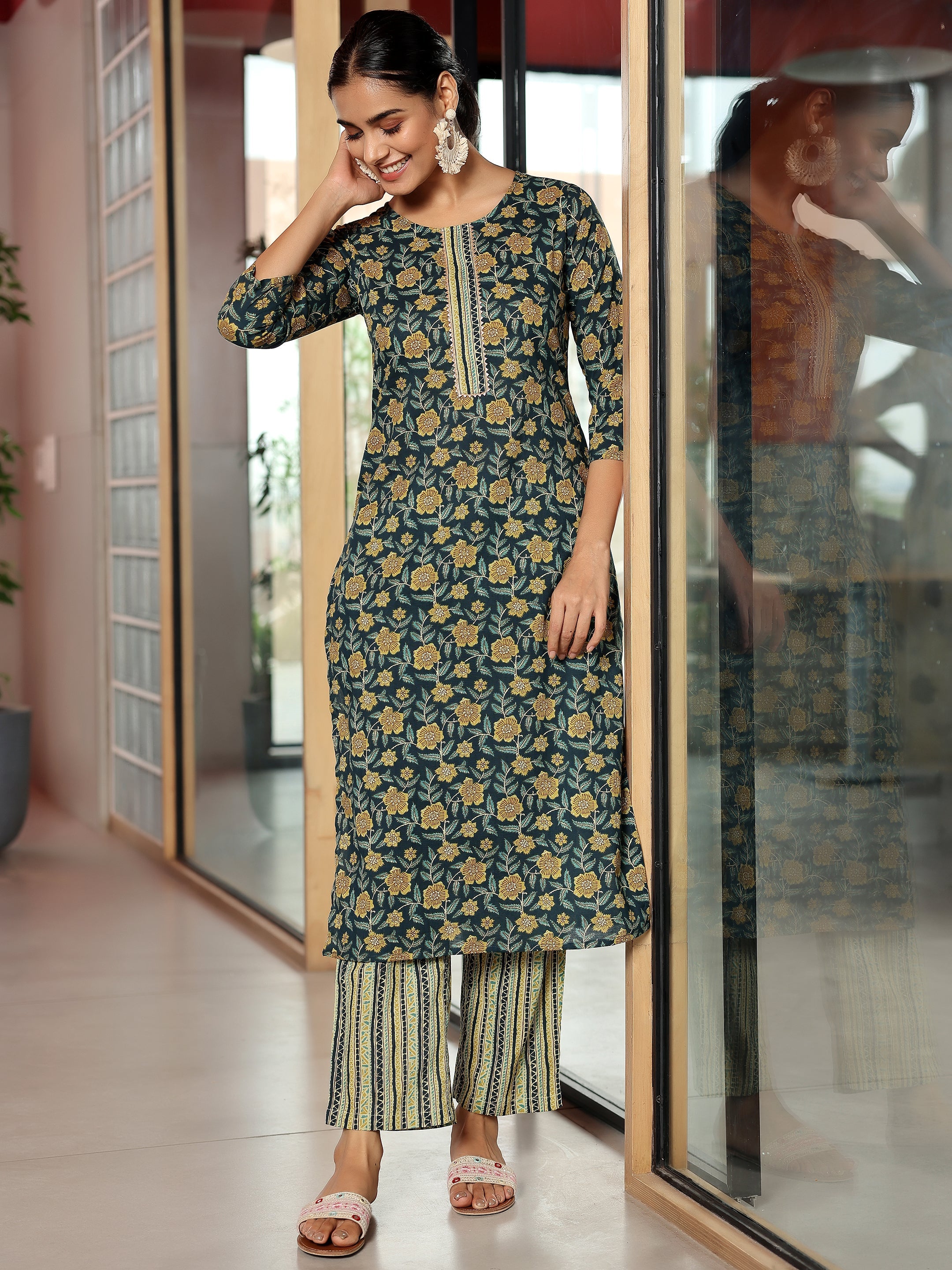 Green Printed Cotton Straight Kurta Set