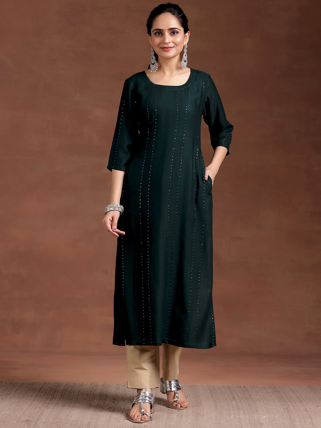 Green Woven Design Rayon Straight Kurta