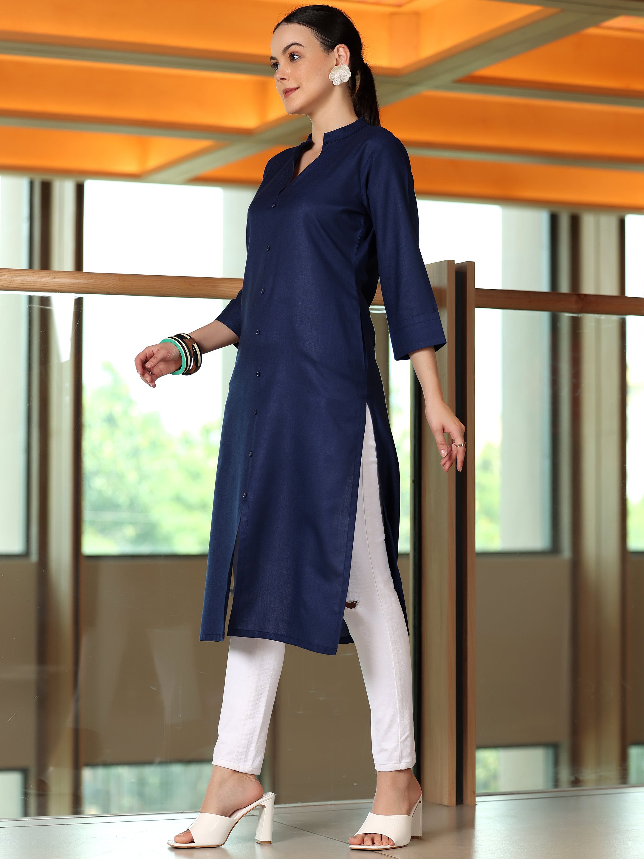 Blue Solid Silk Straight Kurta