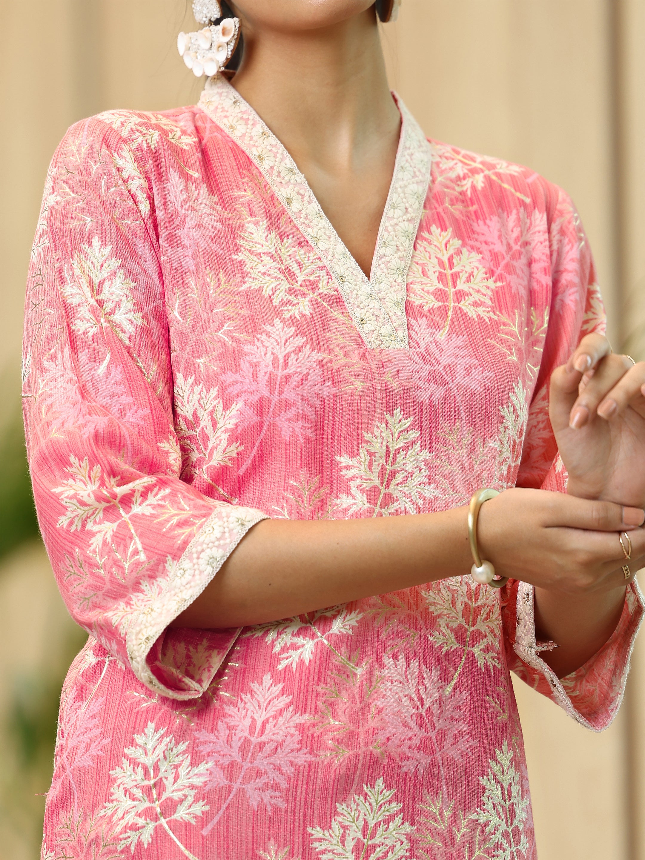 Pink Printed Cotton Straight Kurta