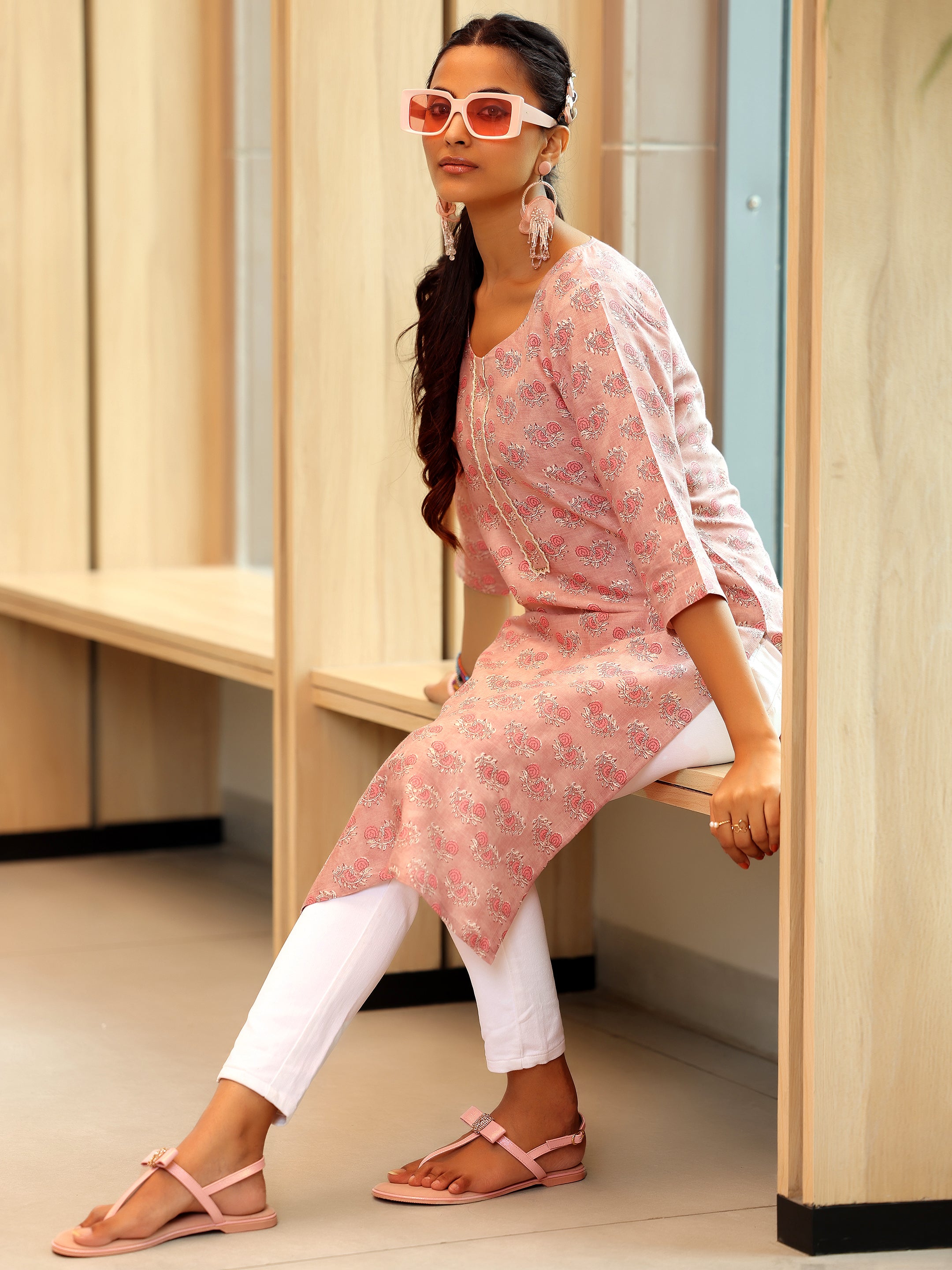 Pink Printed Cotton Straight Kurta