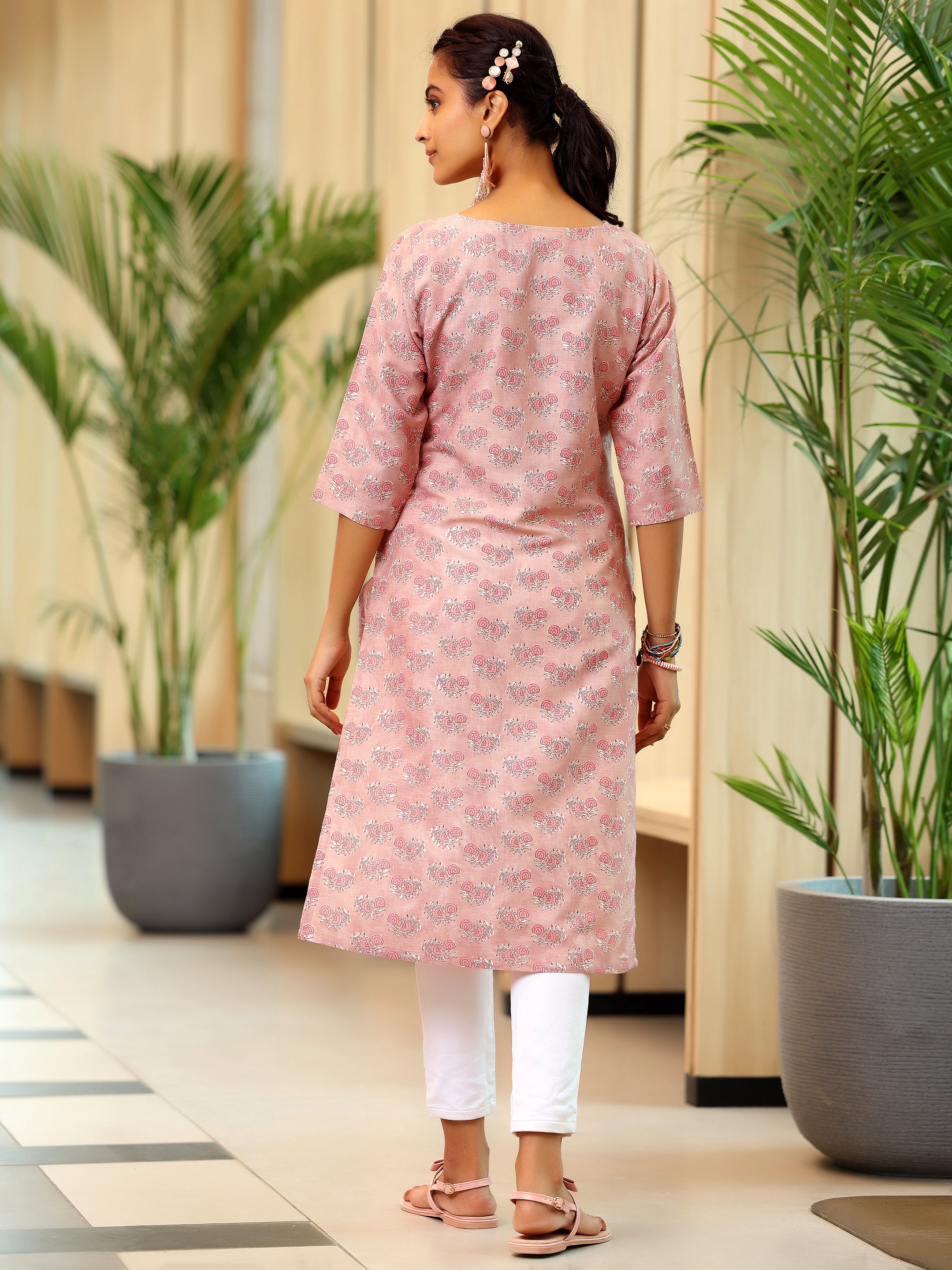 Pink Printed Cotton Straight Kurta