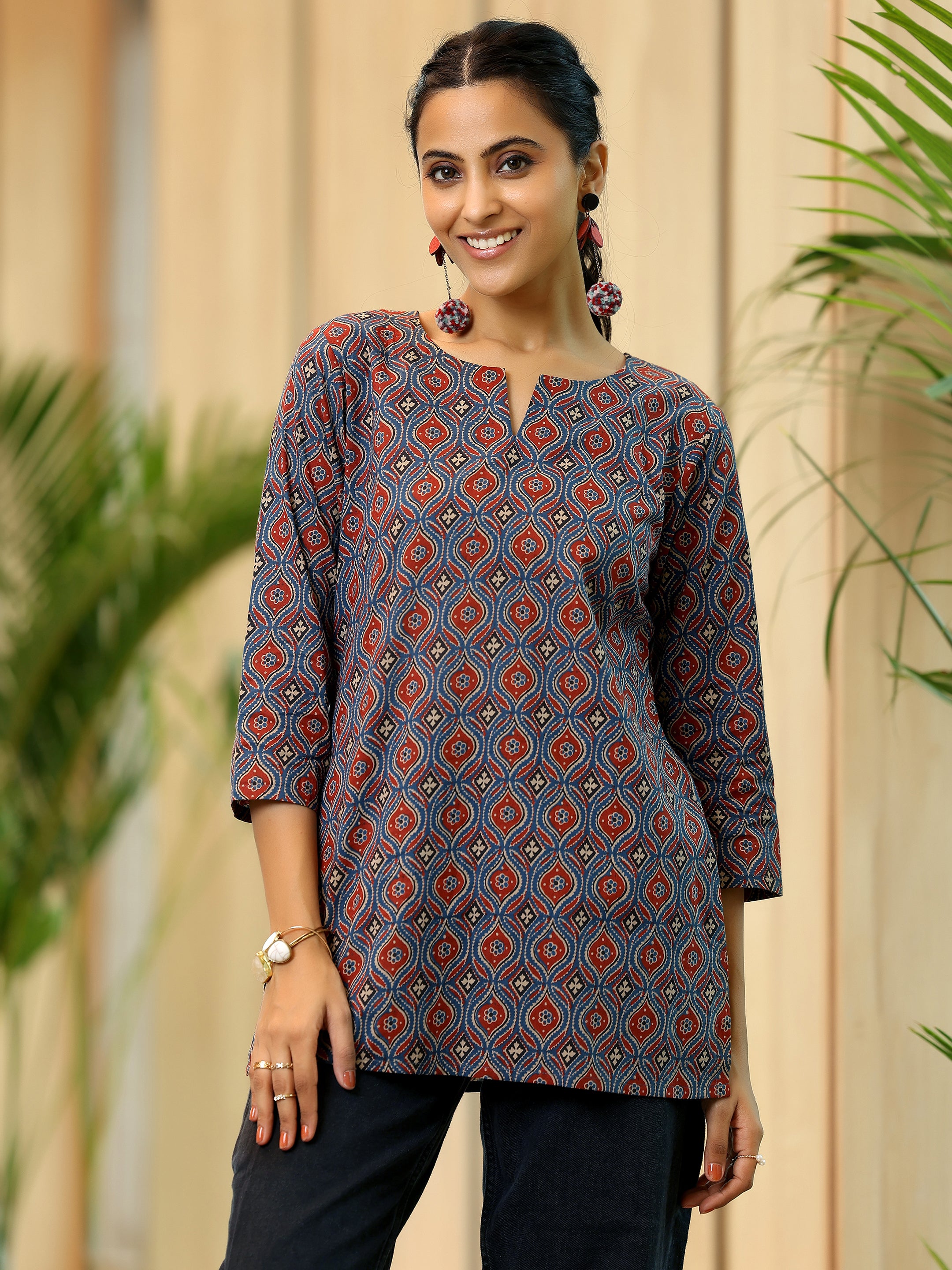 Blue Printed Cotton Straight Kurti