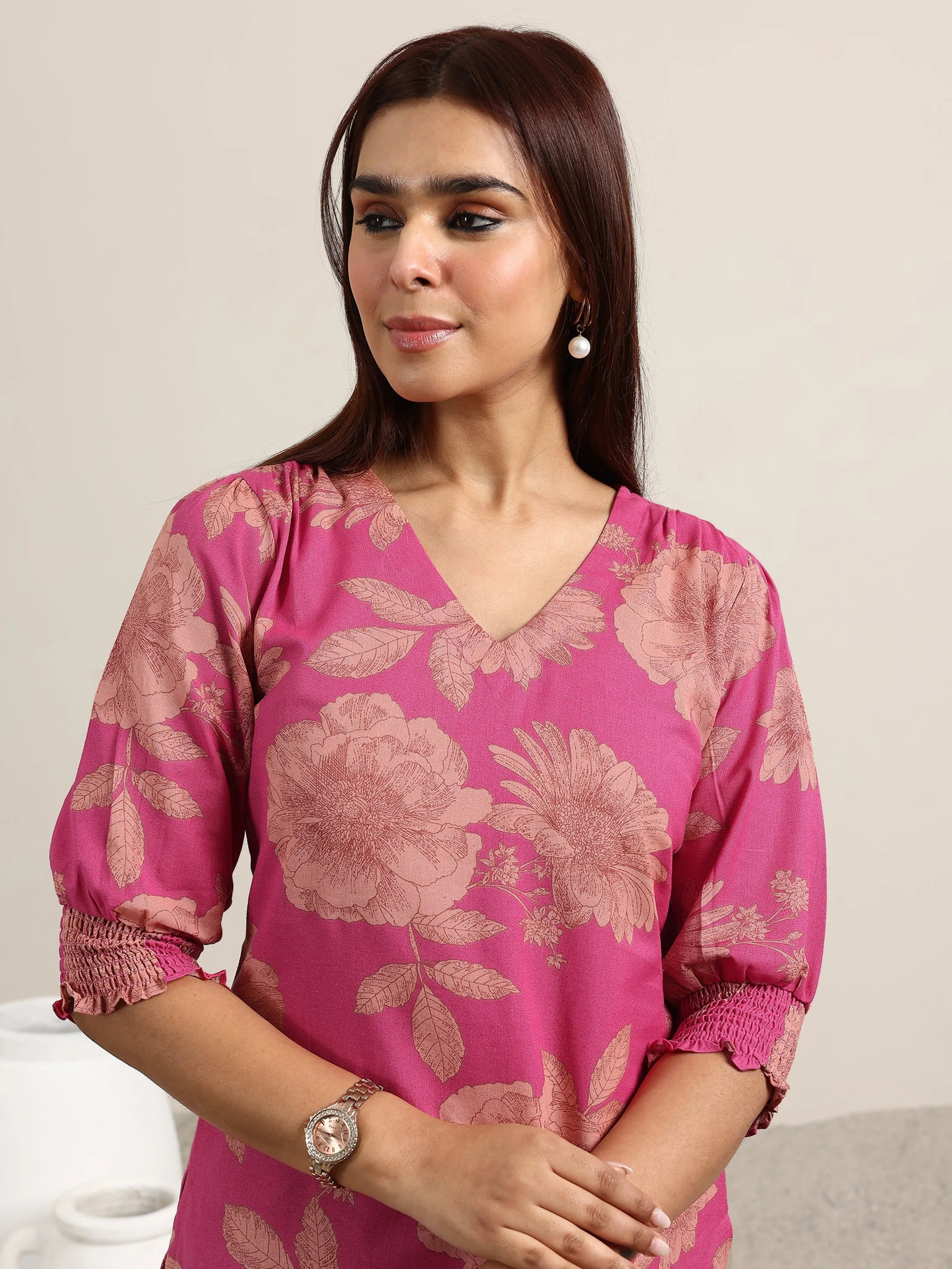 Pink Printed Cotton Straight Kurti