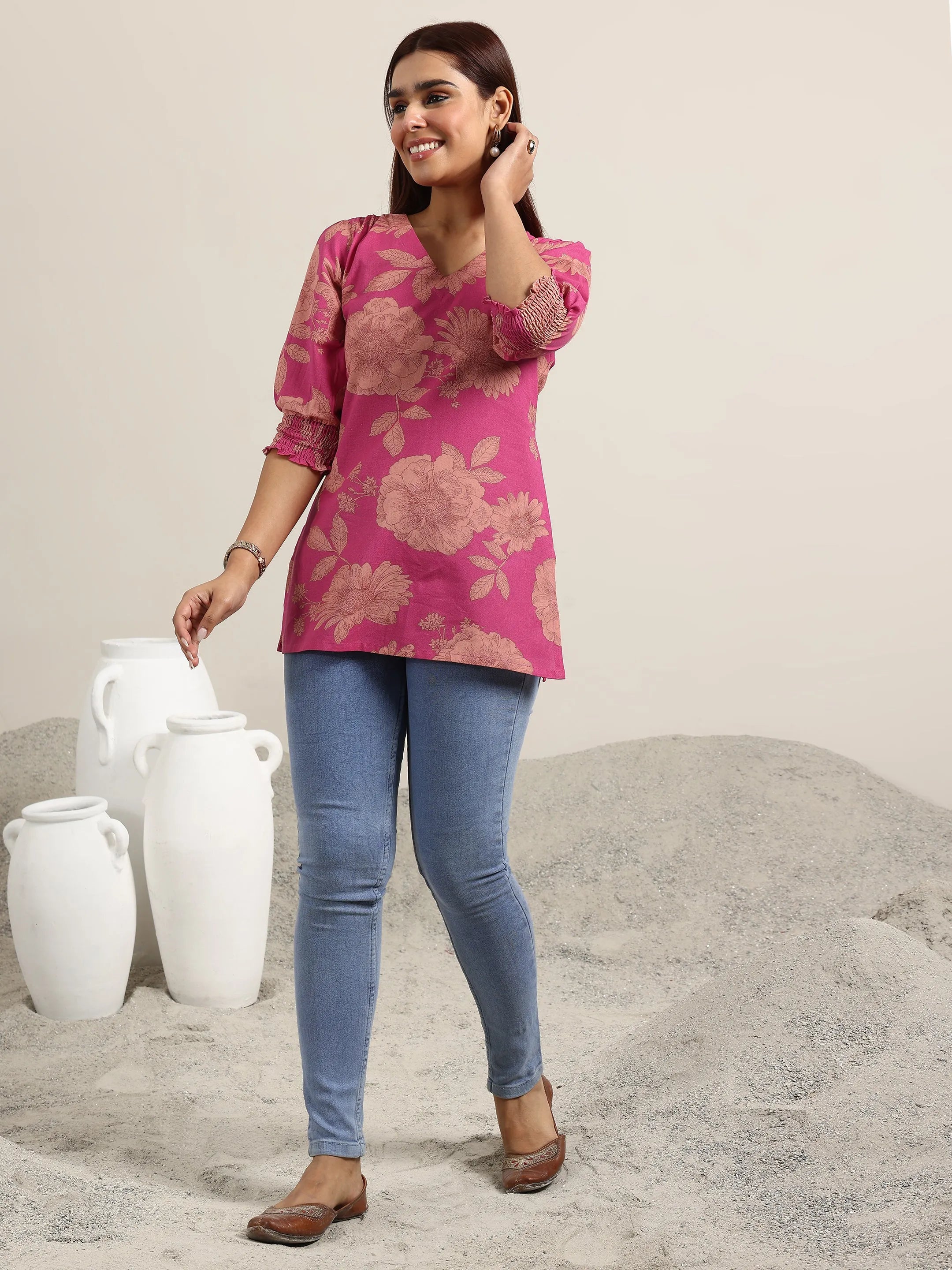 Pink Printed Cotton Straight Kurti