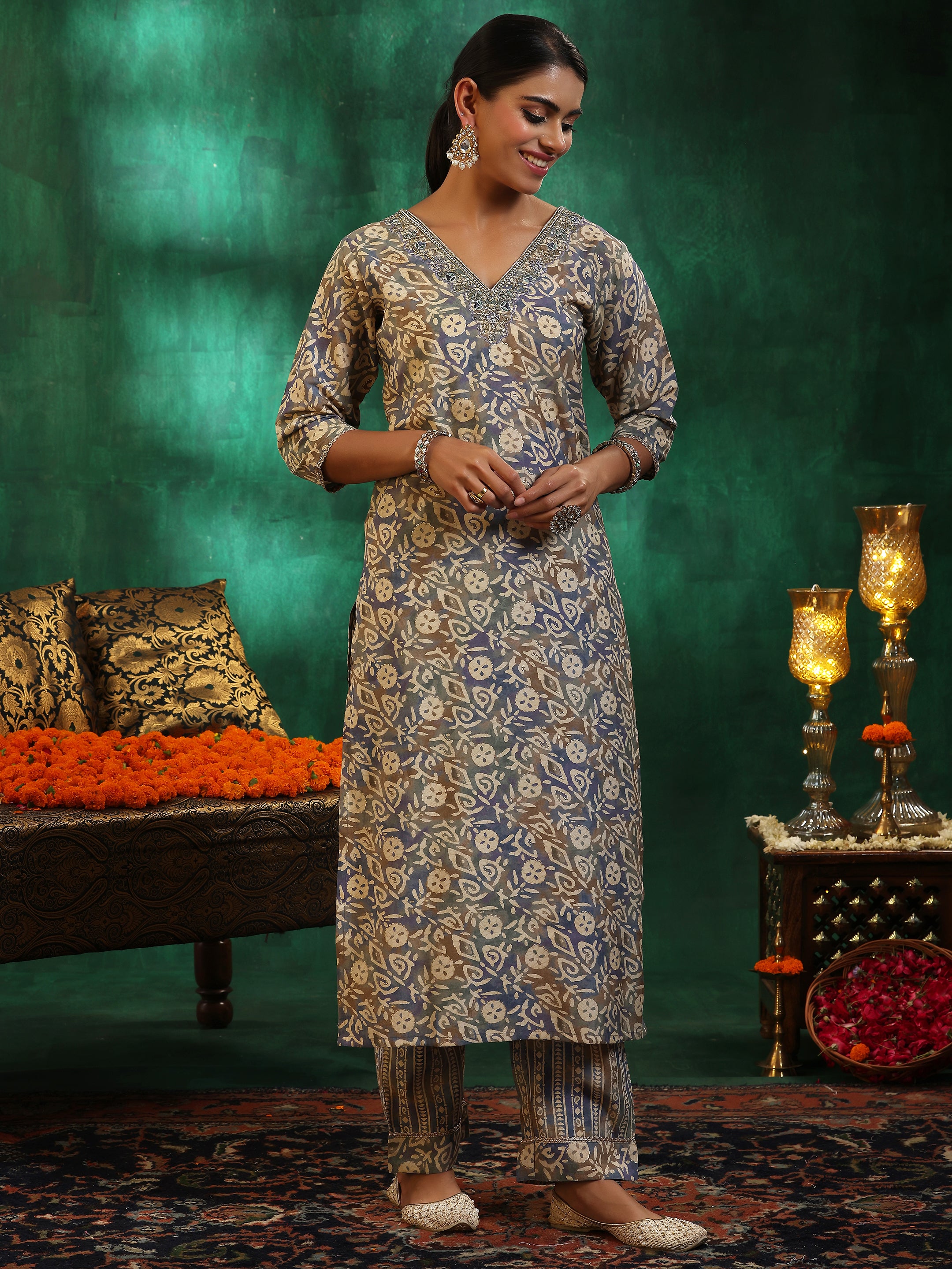 Mauve Printed Silk Blend Straight Suit With Dupatta