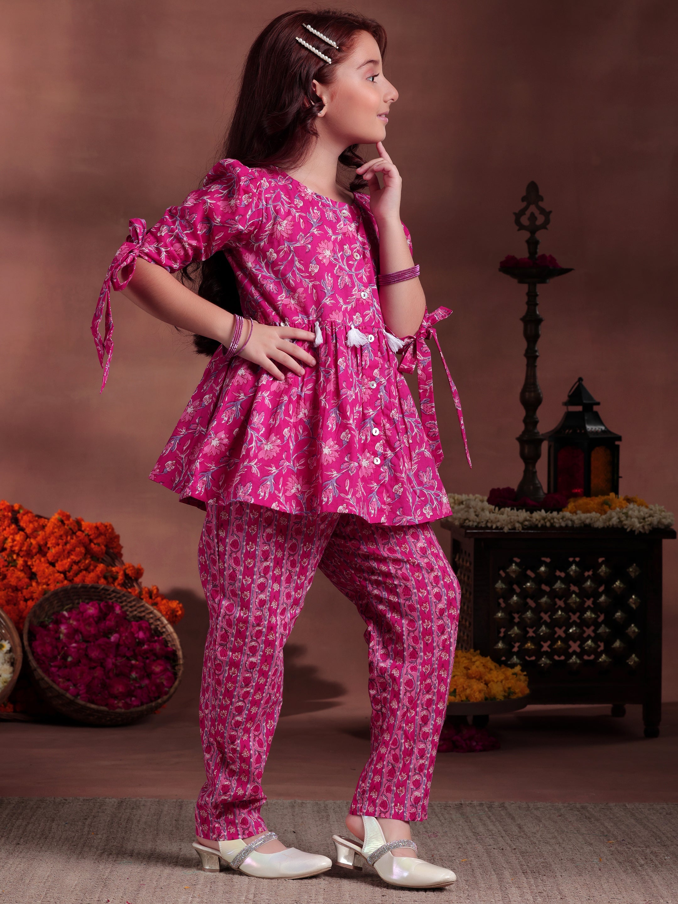 Kids Pink Printed Cotton A-Line Kurti With Trousers & Dupatta