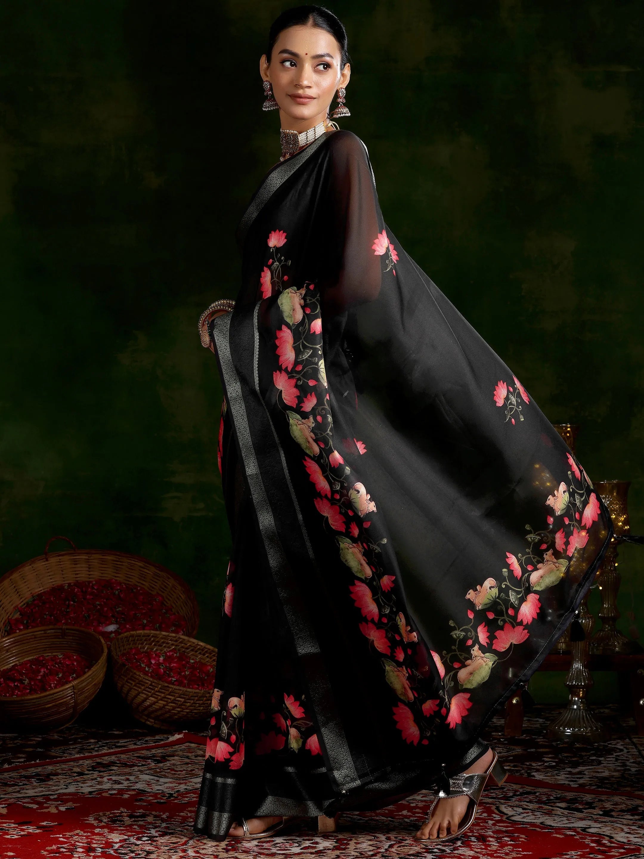 Black Printed Silk Blend Saree With Unstitched Blouse Piece