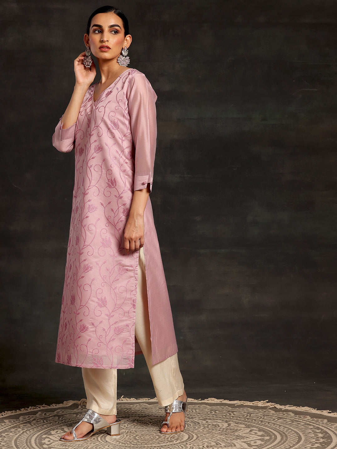 Mauve Embroidered Silk Straight Kurta