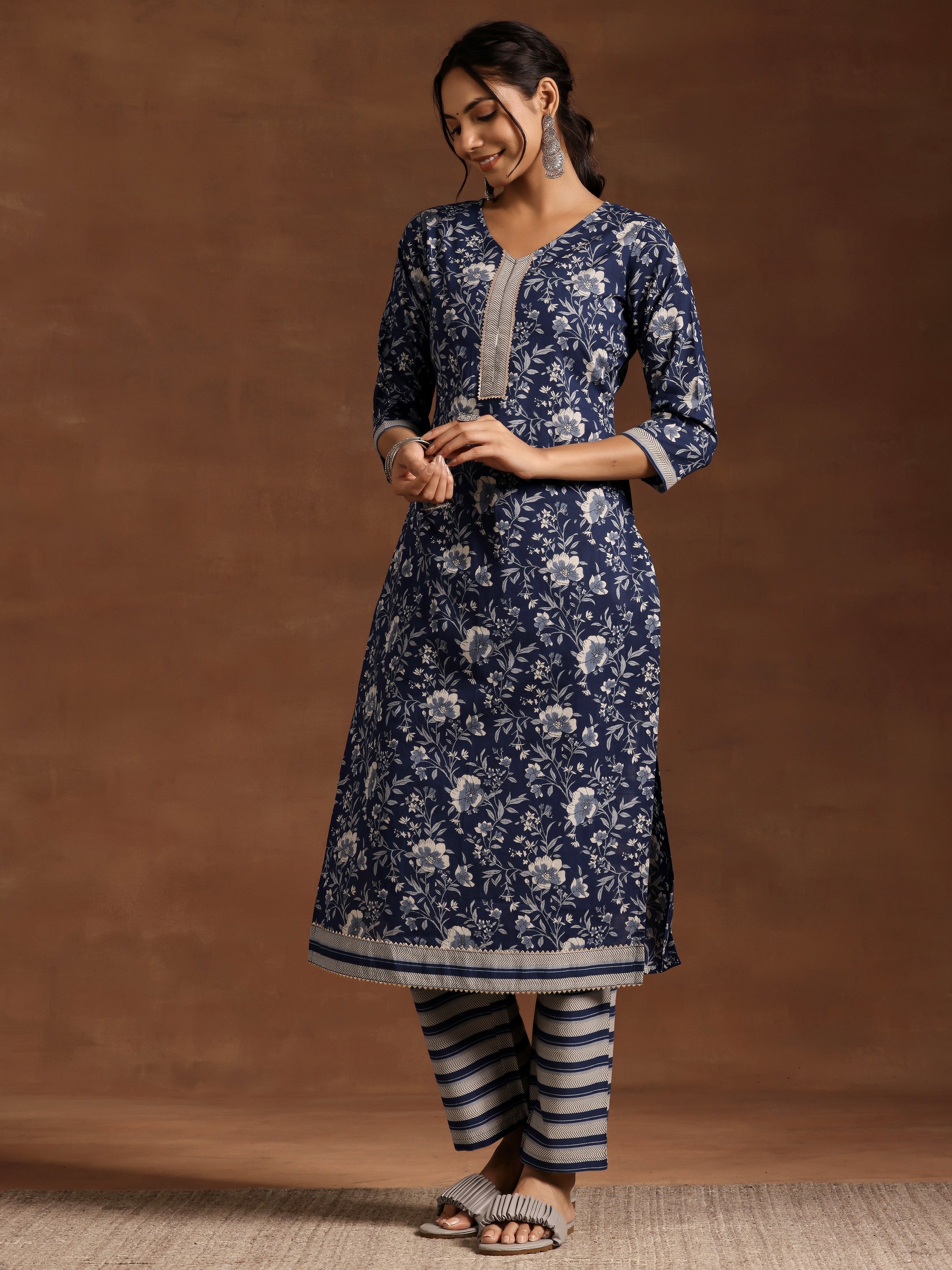 Blue Printed Cotton Straight Kurta Set