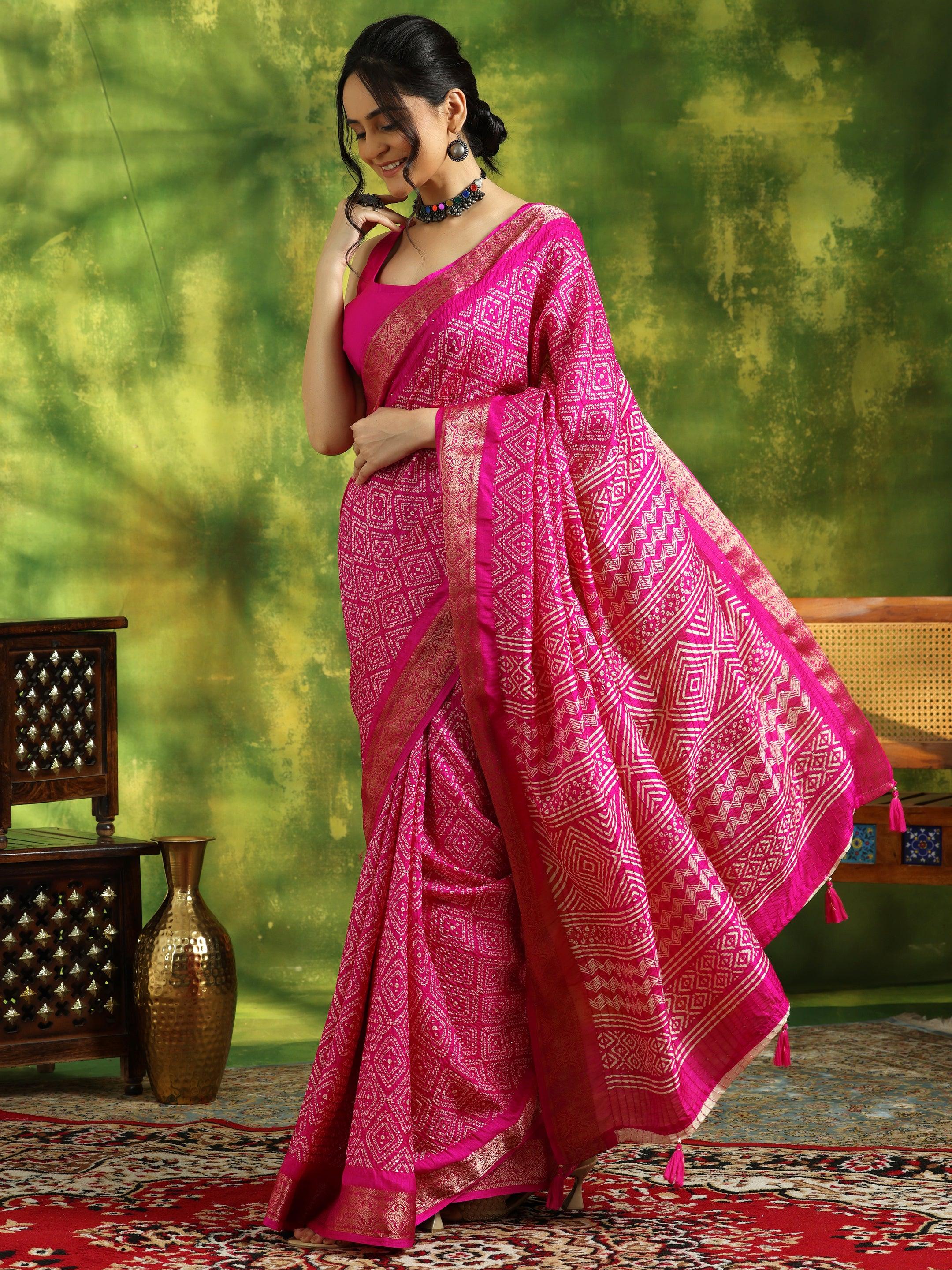 Pink Printed Silk Blend Saree With Unstitched Blouse Piece