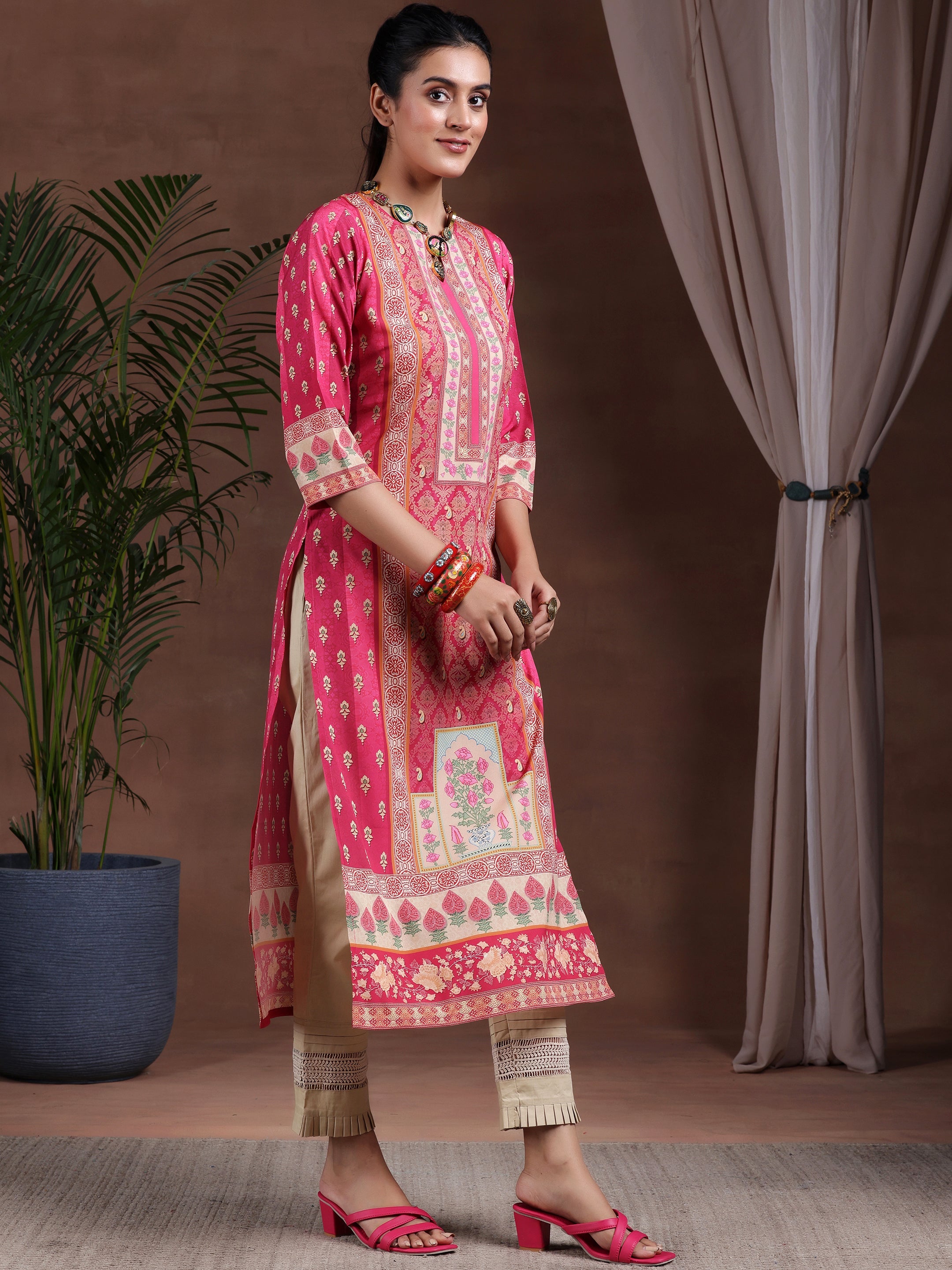 Pink Printed Crepe Straight Kurta