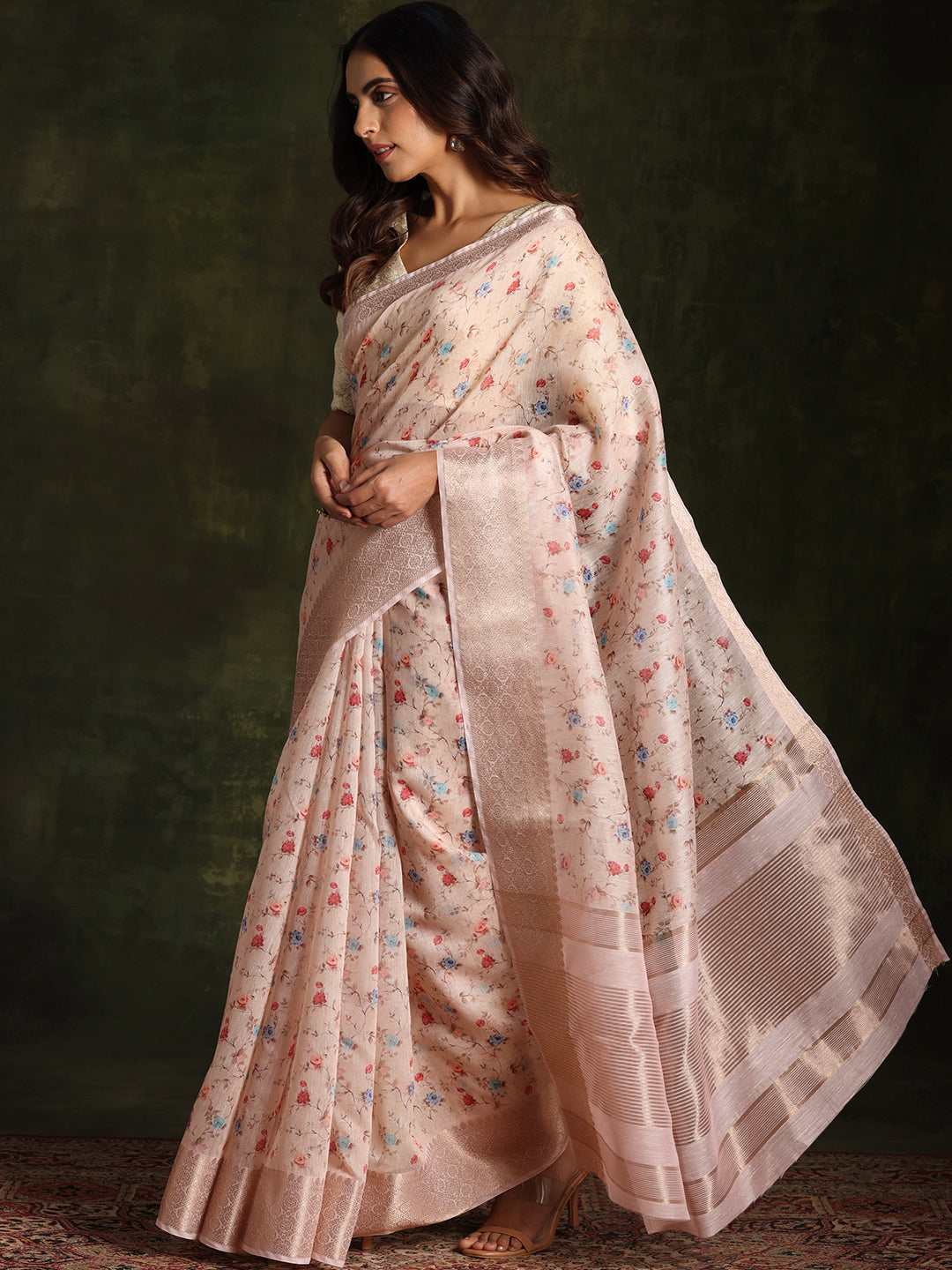 Beige Printed Silk Blend Saree With Unstitched Blouse Piece