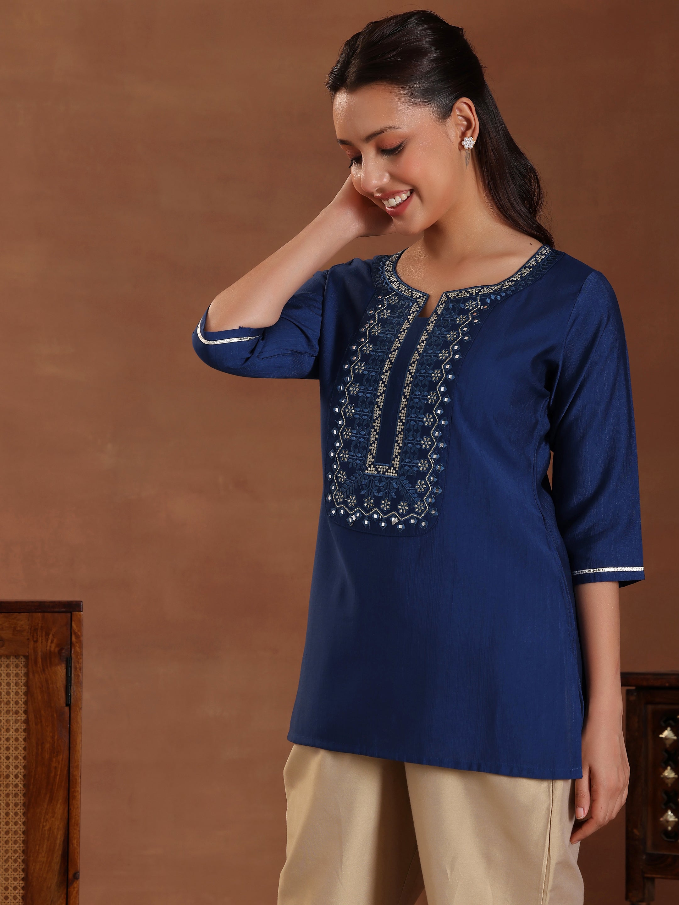 Blue Embroidered Silk Blend Straight Kurti