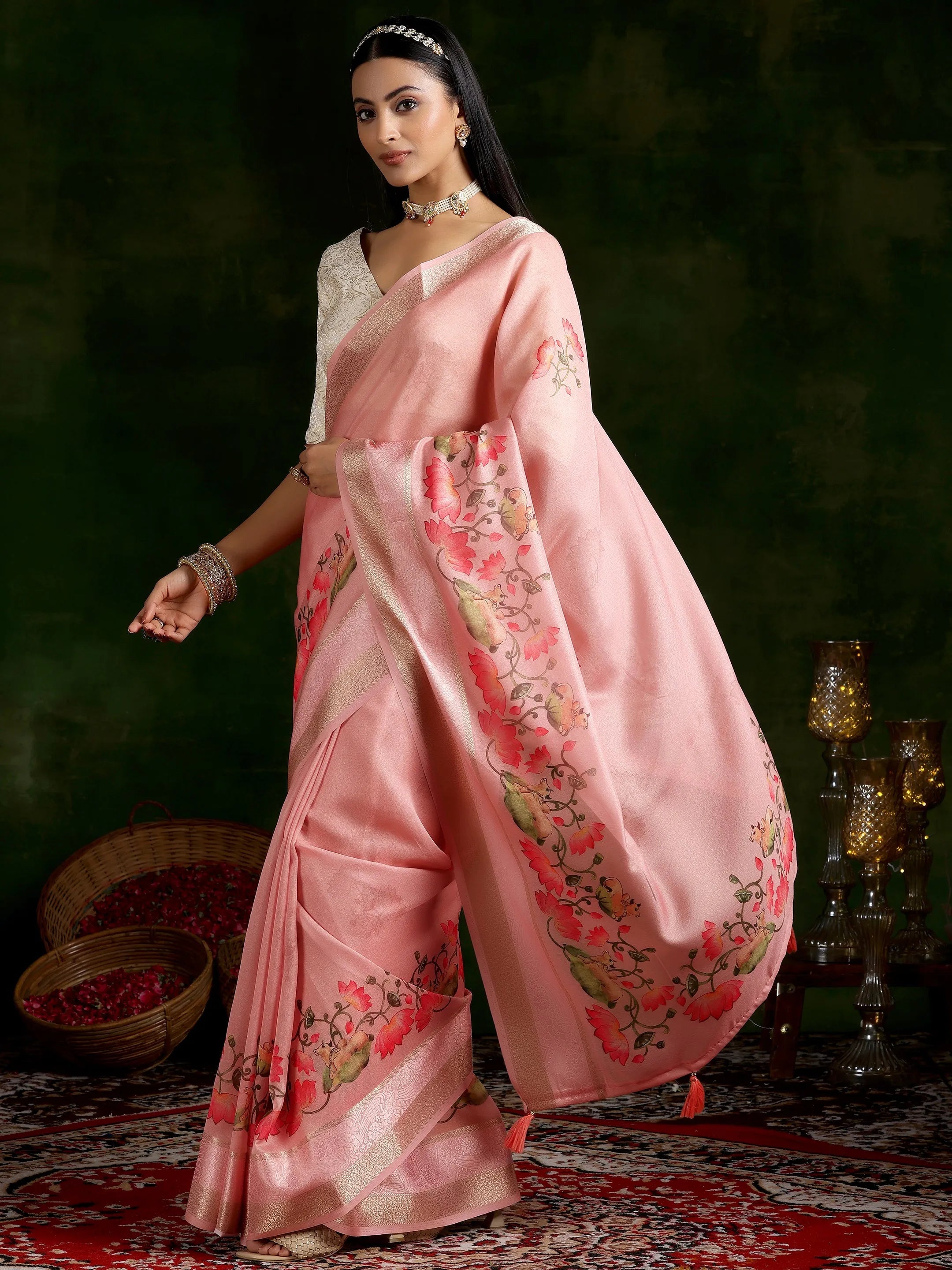 Peach Printed Silk Blend Saree With Unstitched Blouse Piece