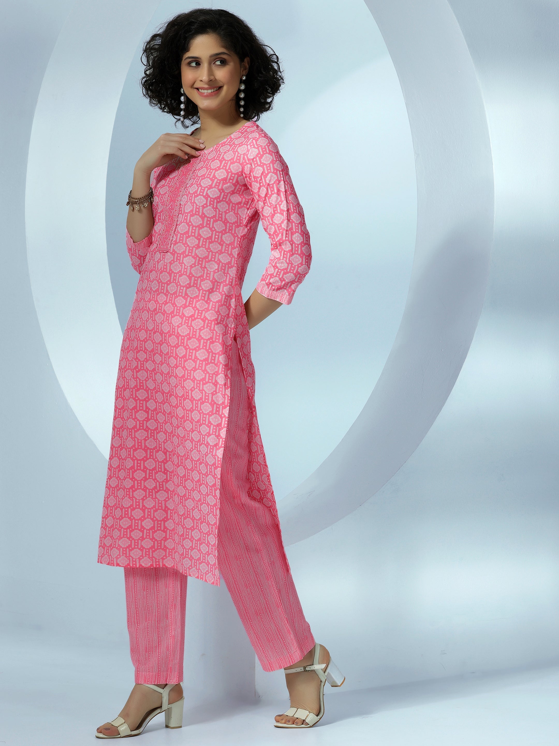 Pink Printed Cotton Straight Suit With Dupatta