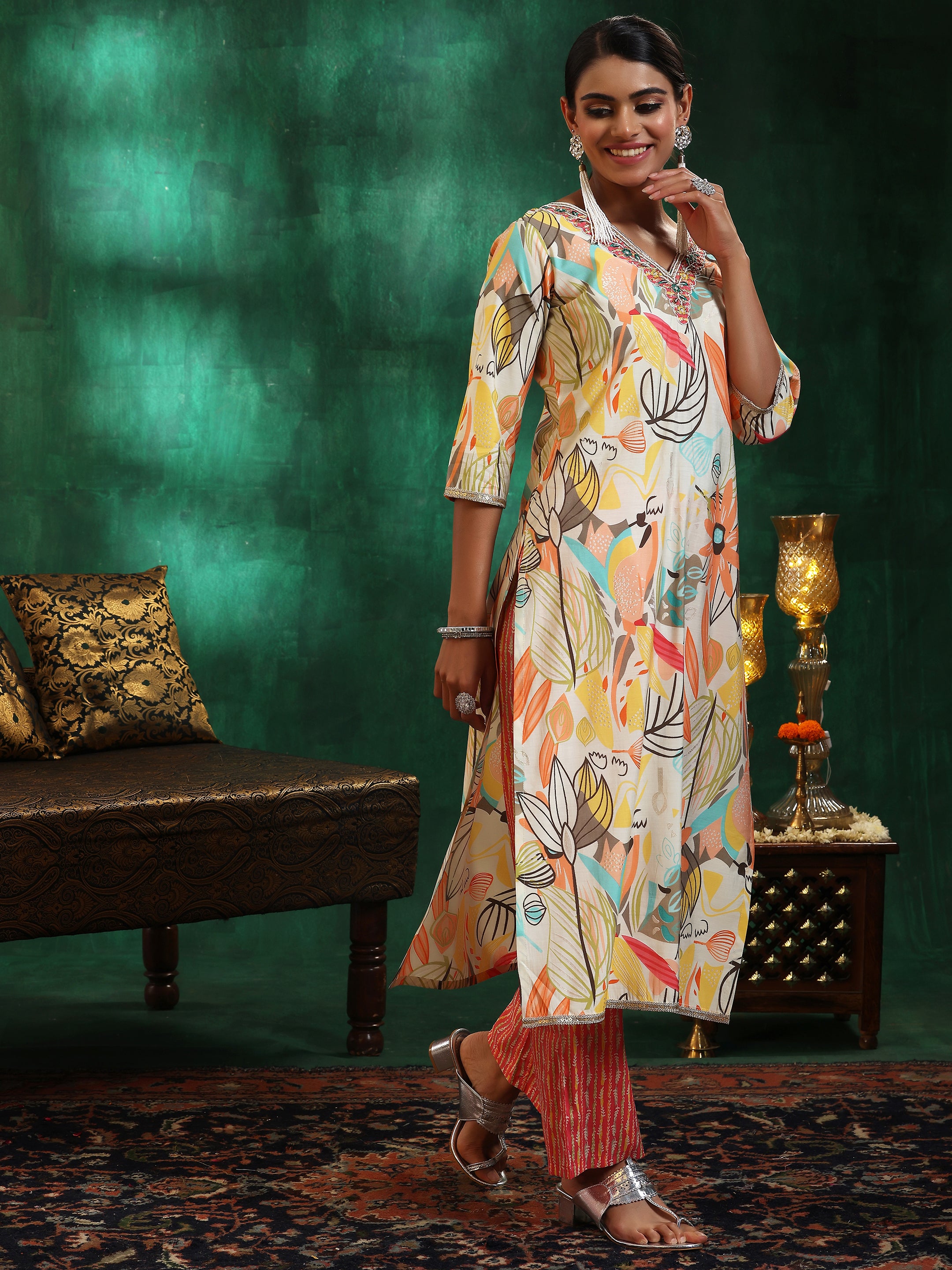 Off White Printed Silk Blend Straight Suit With Dupatta