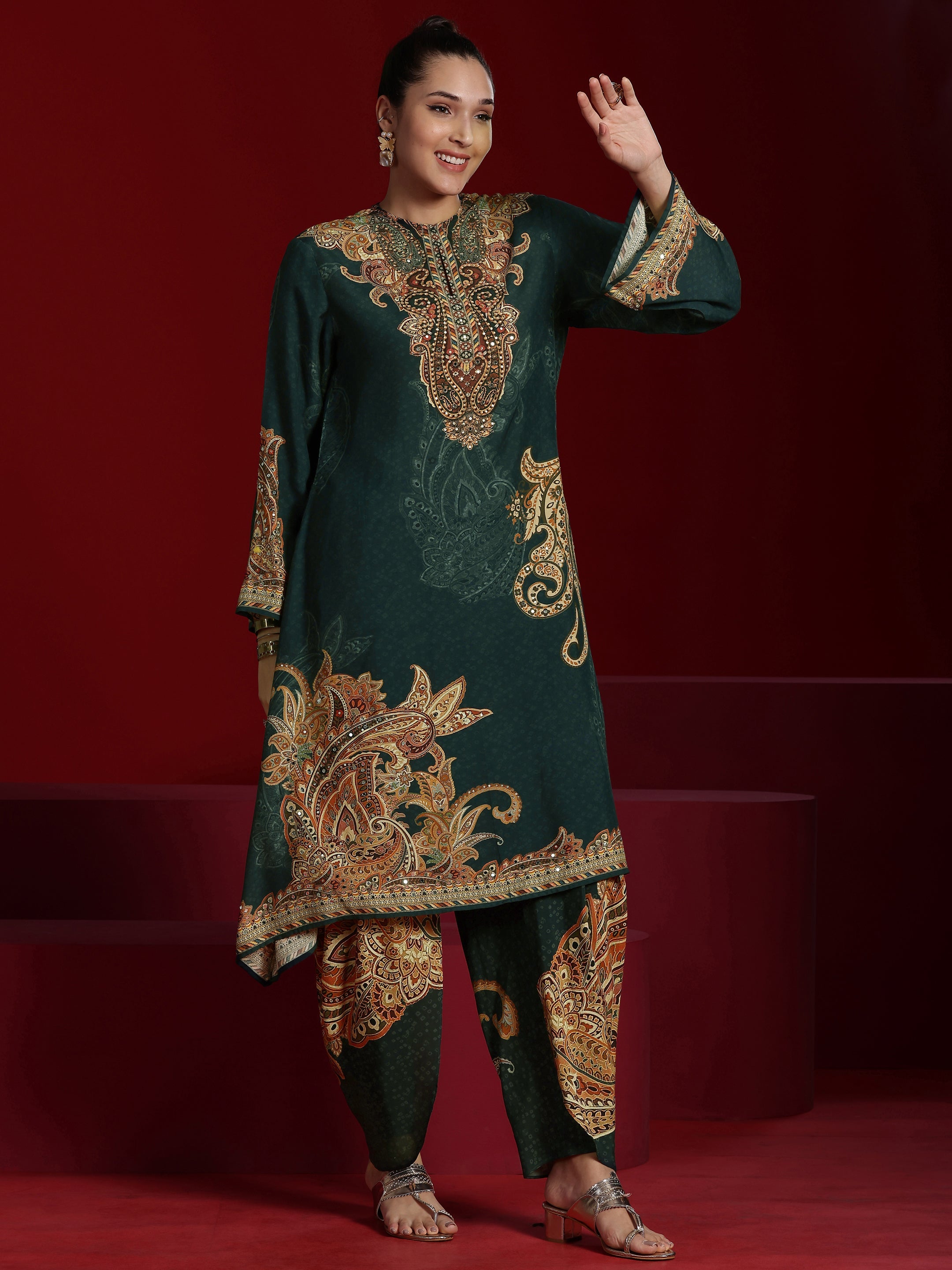 Libas Art Green Printed Silk Blend Straight Kurta With Dhoti Pants