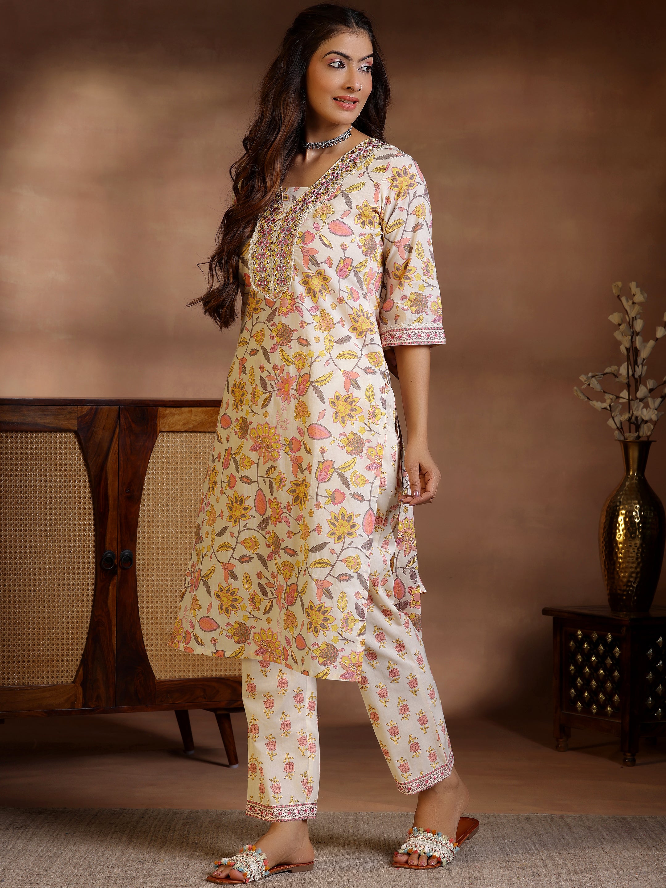 Off white Printed Cotton Straight Kurta With Palazzos