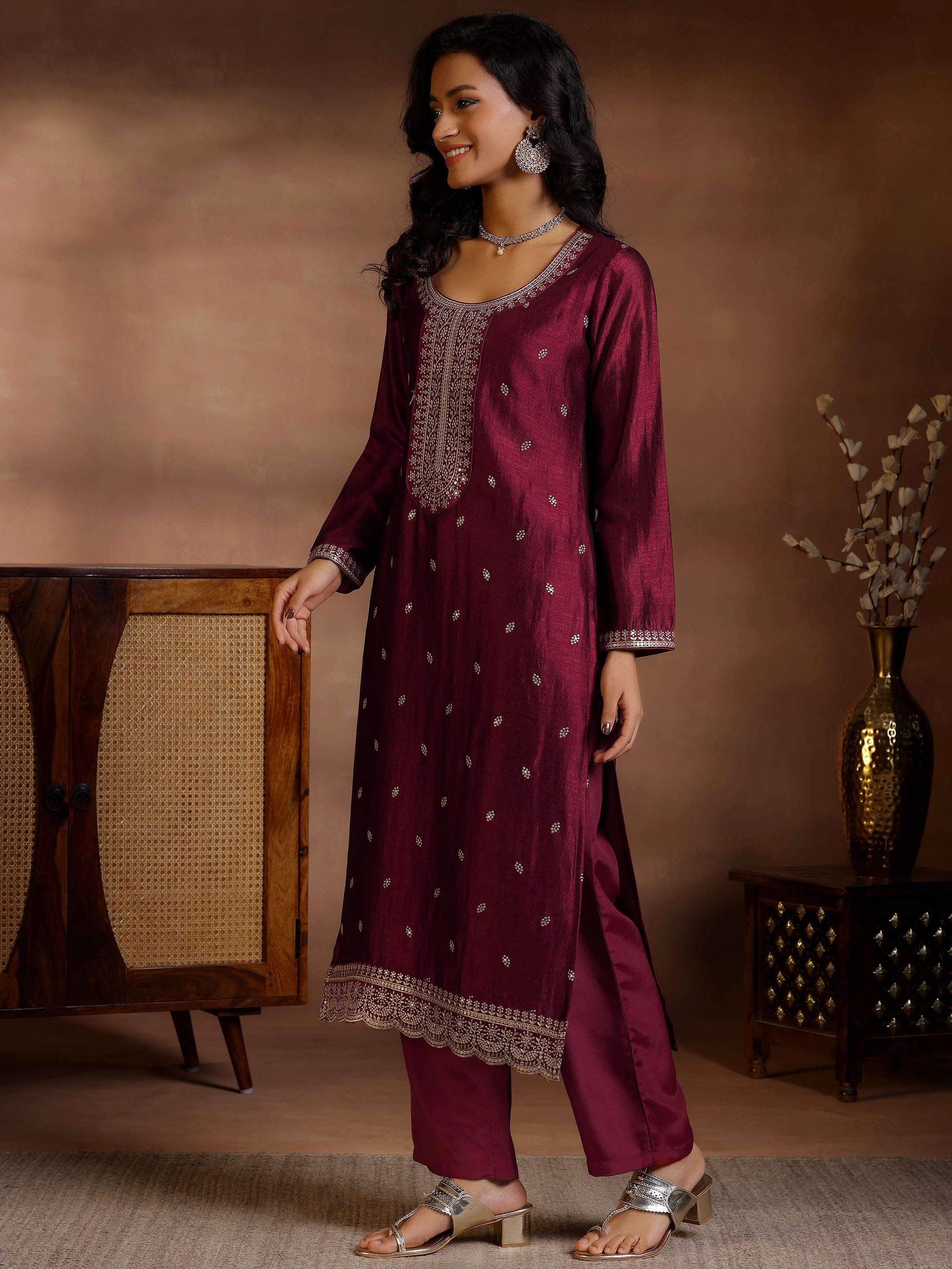 Maroon Embroidered Silk Blend Straight Suits With Dupatta