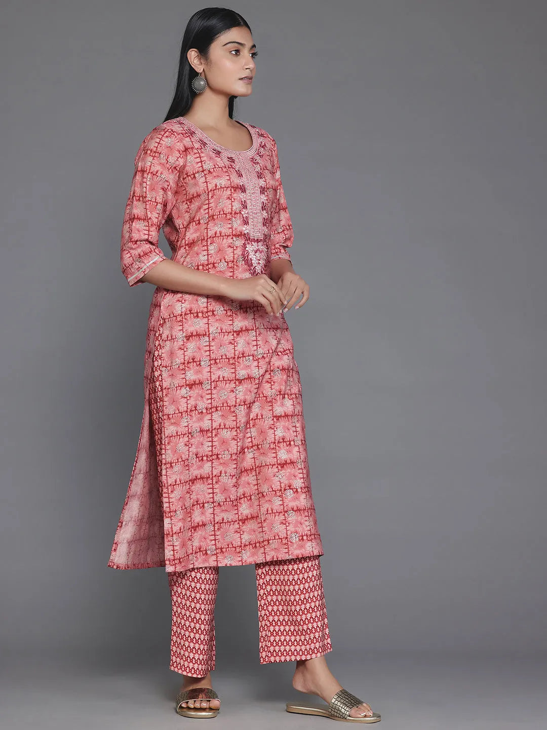 Maroon Printed Silk Blend Straight Suit With Dupatta