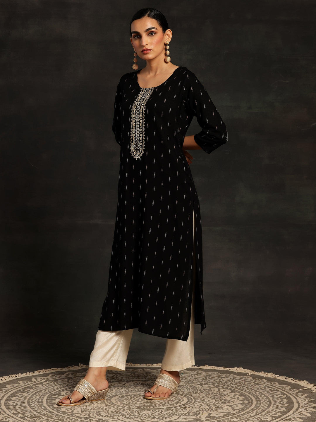 Black Yoke Design Cotton Straight Kurta - ShopLibas