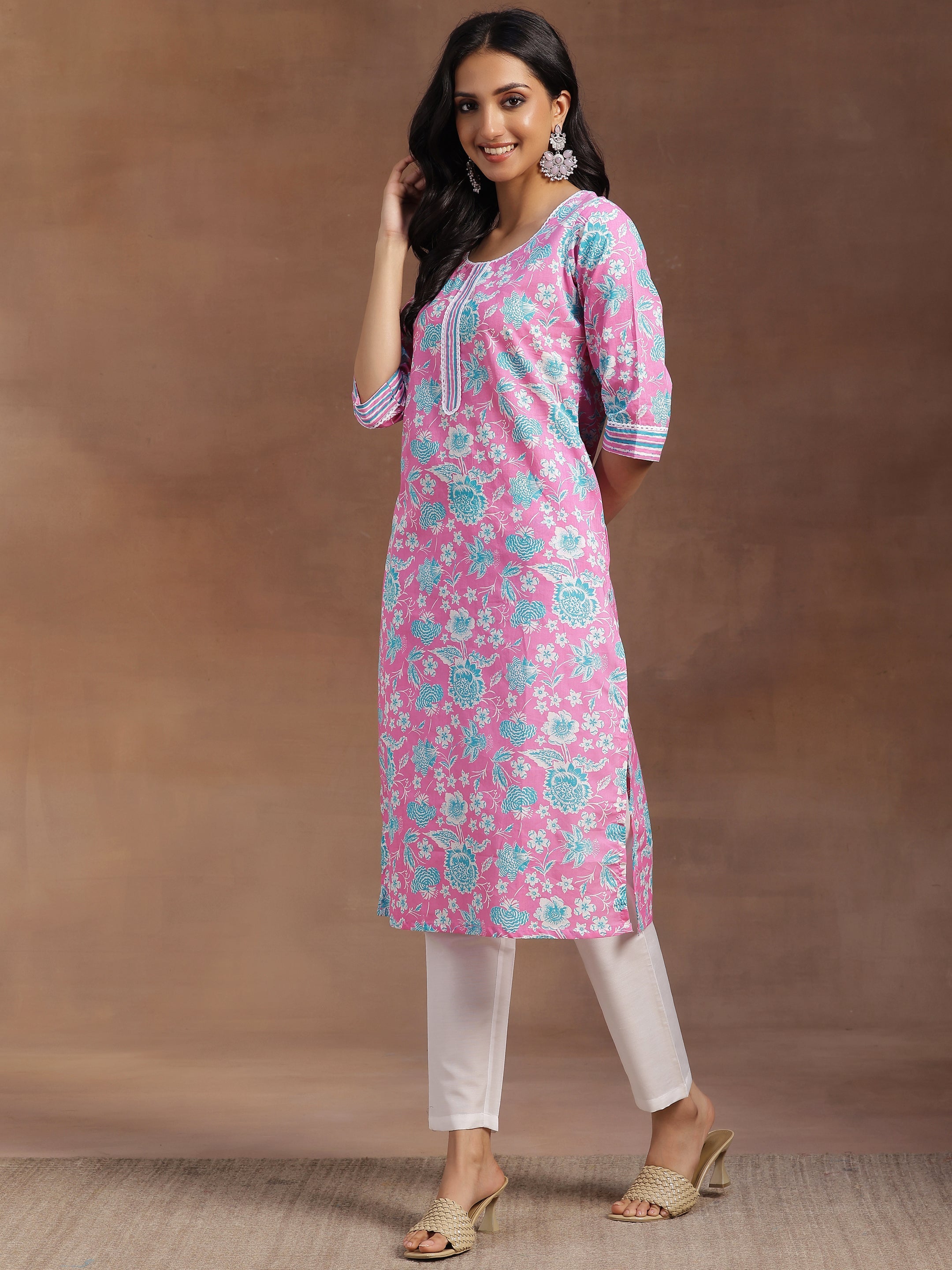 Pink Printed Cotton Straight Kurta