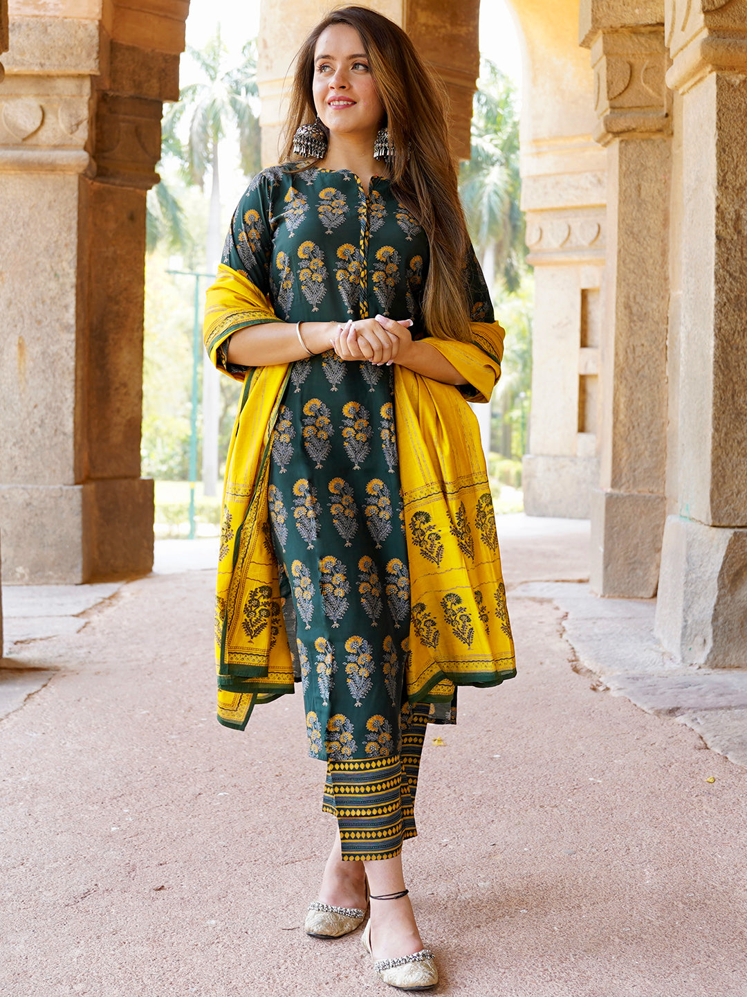 Green Printed Silk Blend Straight Suit With Dupatta