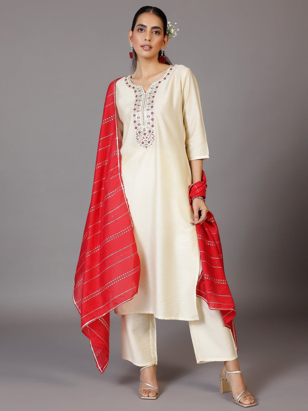 Off White Yoke Design Silk Blend Straight Kurta With Trousers & Dupatta