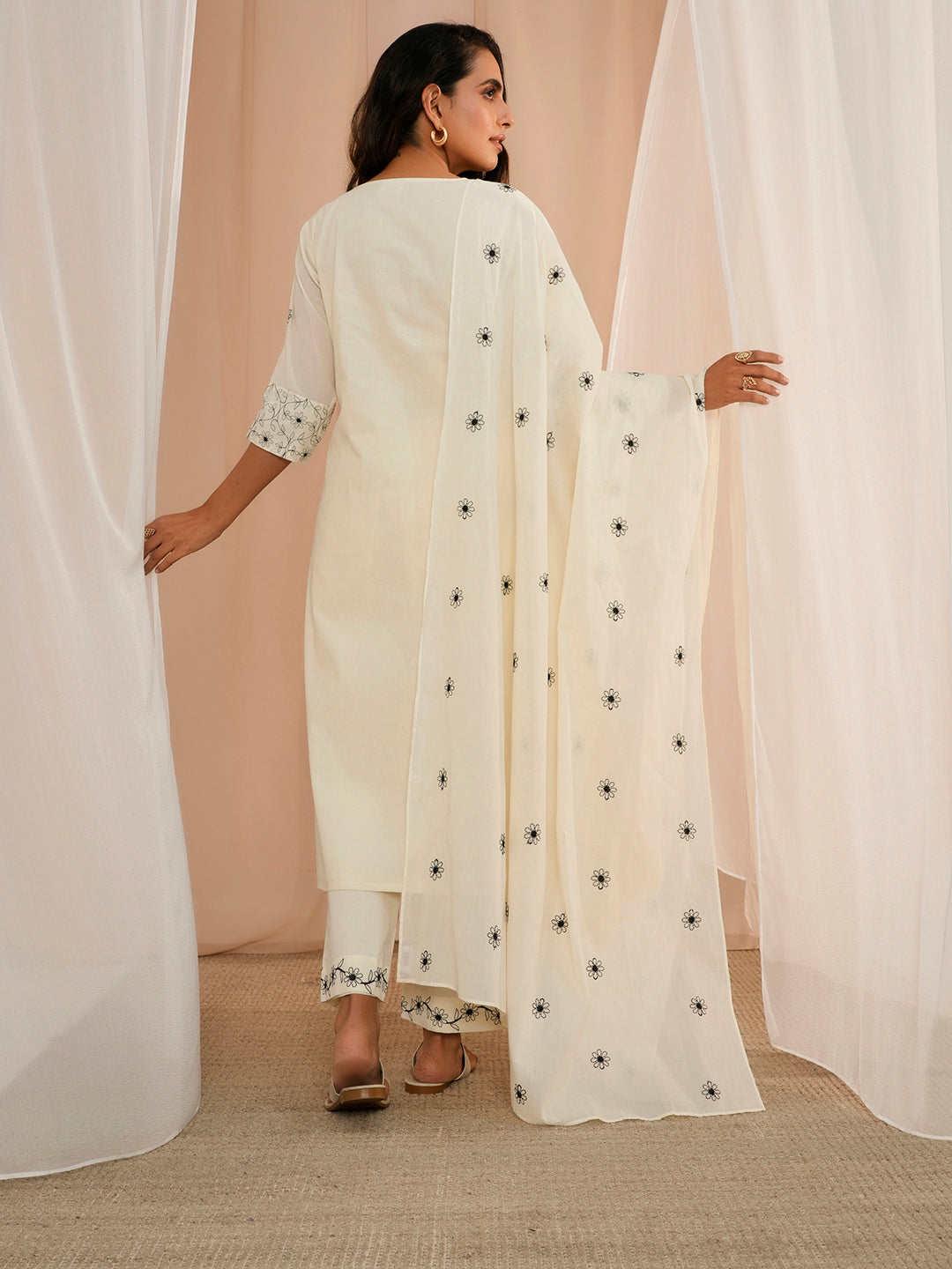 Off White Embroidered Cotton Straight Suit With Dupatta