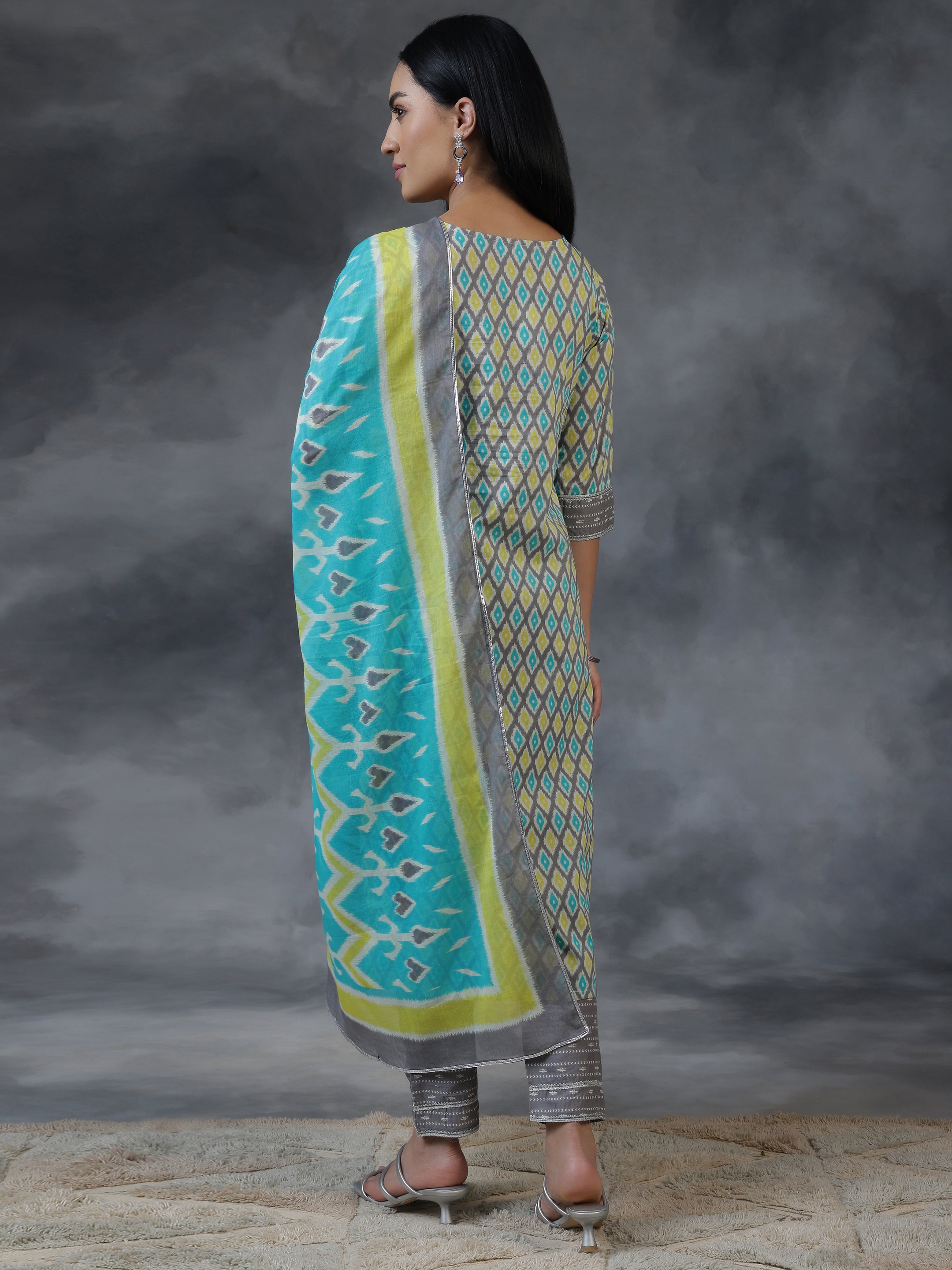 Grey Printed Cotton Straight Suit With Dupatta