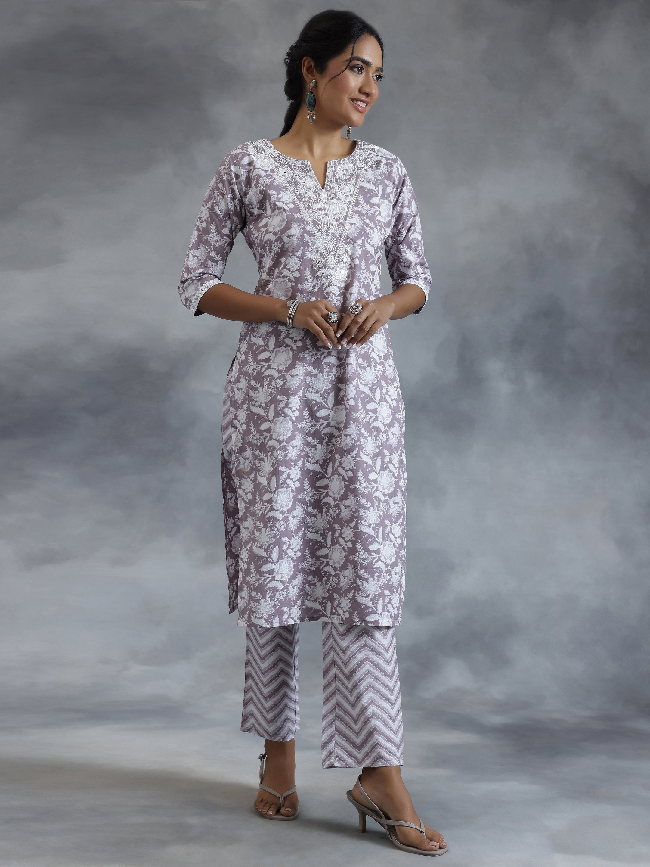 Grey Printed Cotton Straight Suit With Dupatta