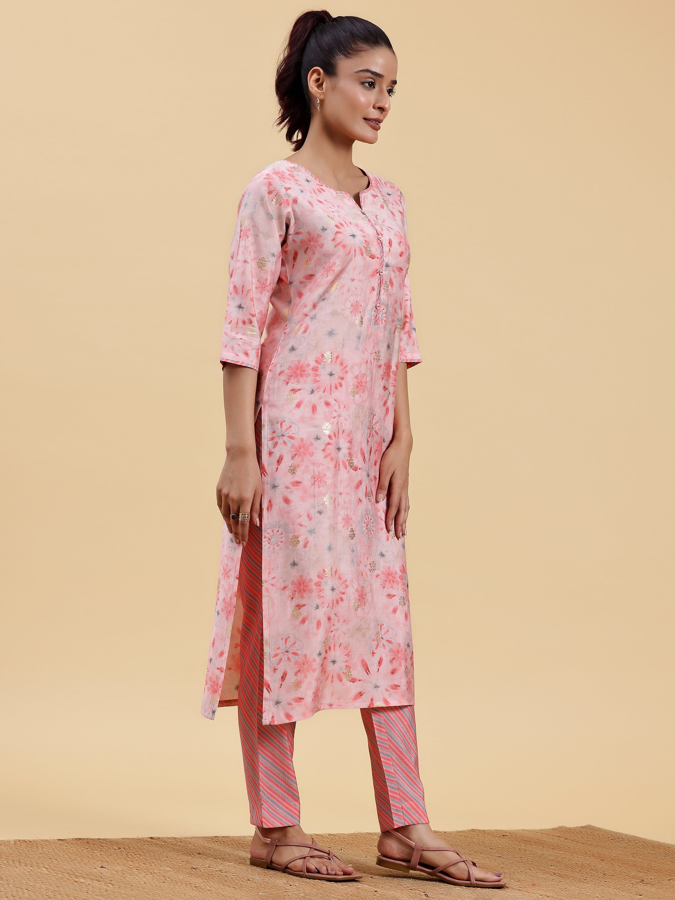 Peach Printed Silk Blend Straight Suit With Dupatta