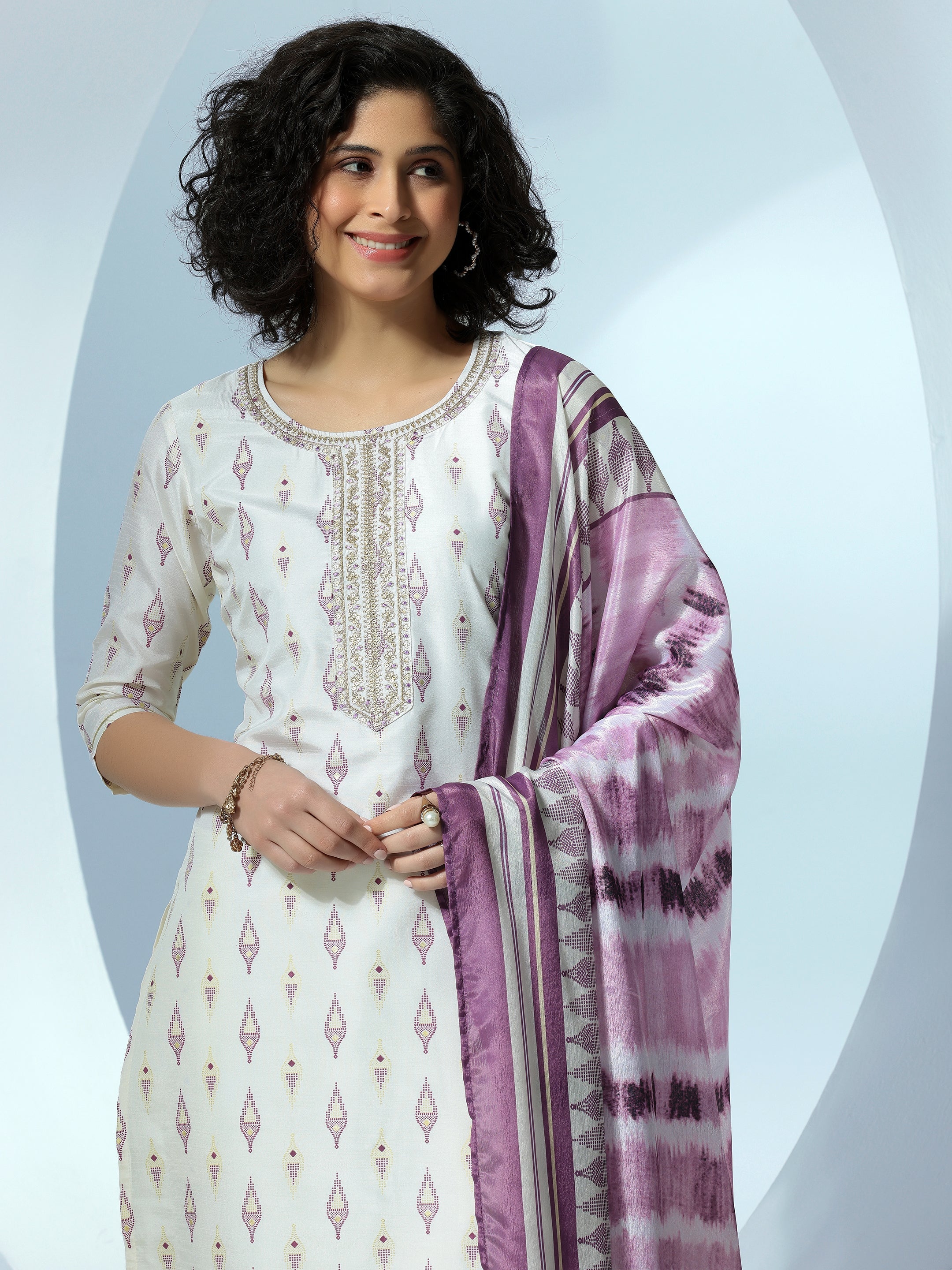 Off White Printed Silk Blend Straight Suit With Dupatta