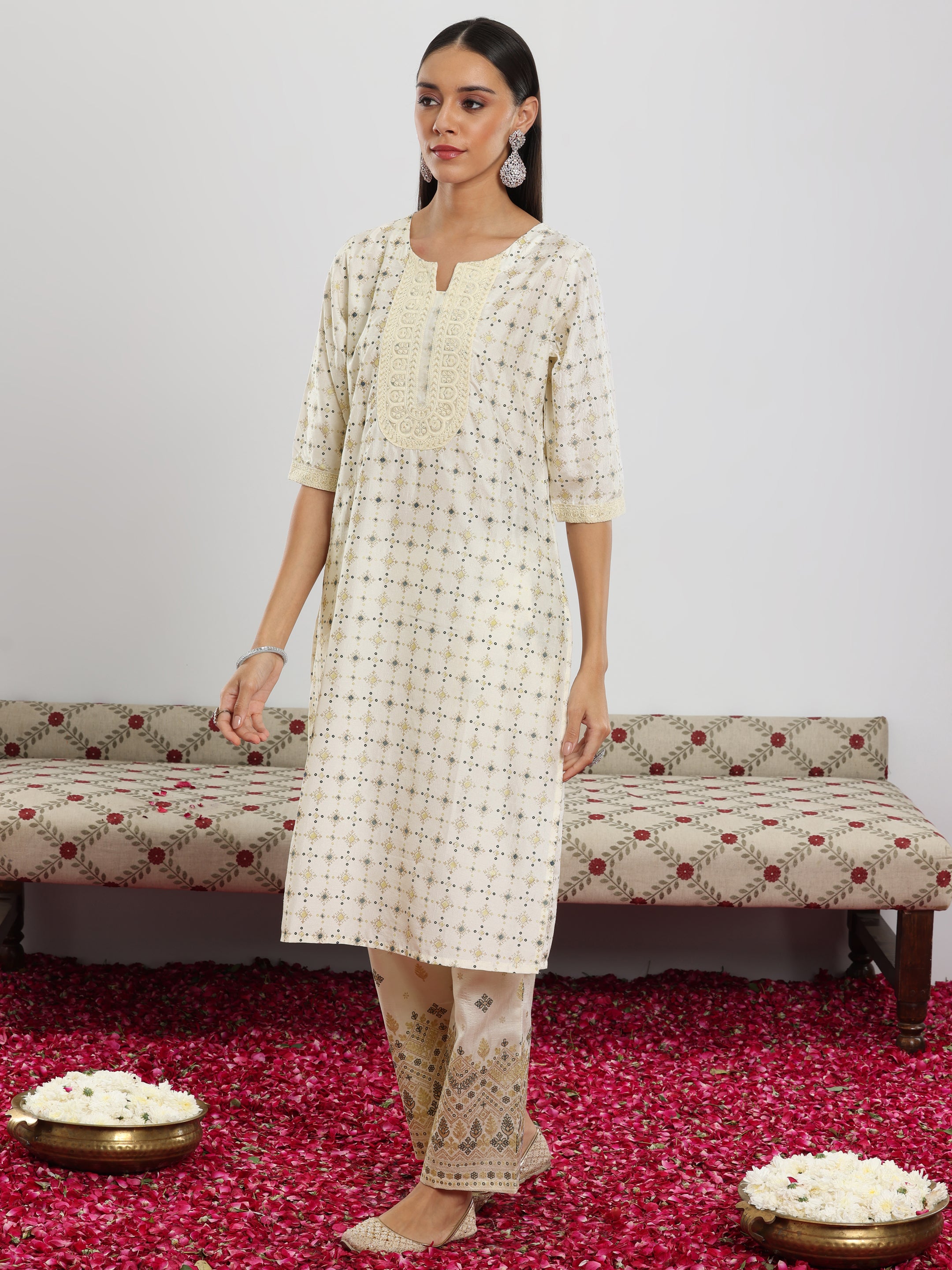 Off White Printed Silk Blend Straight Suit With Dupatta