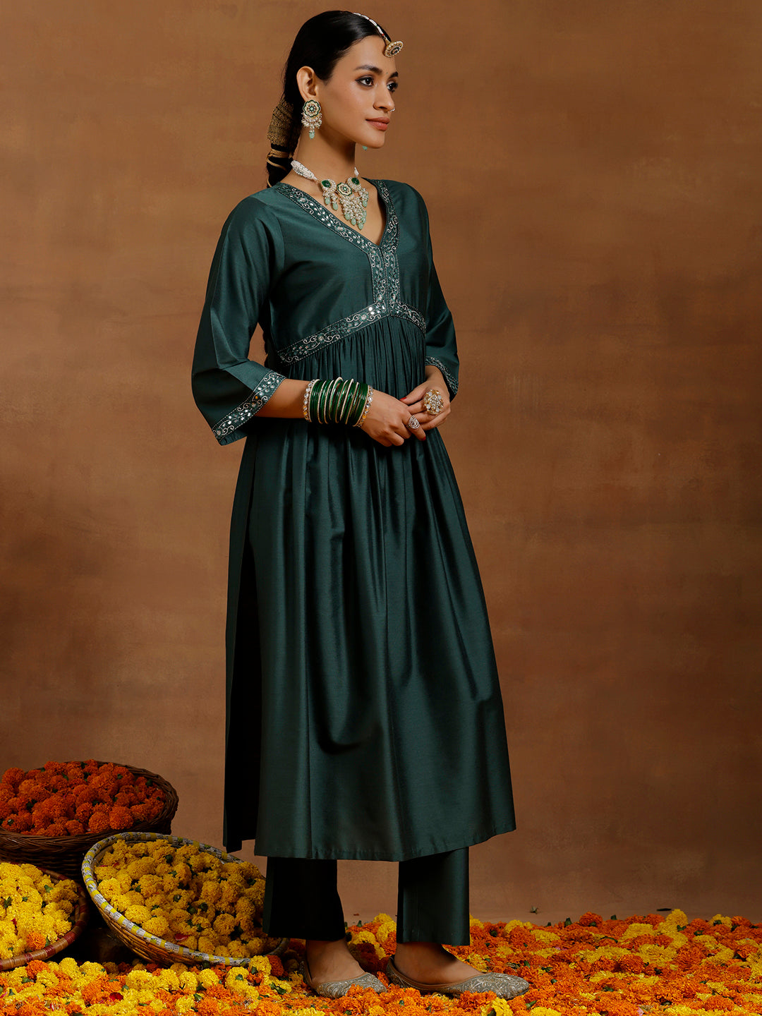 Green Solid Silk Blend A-Line Kurta With Trousers & Dupatta