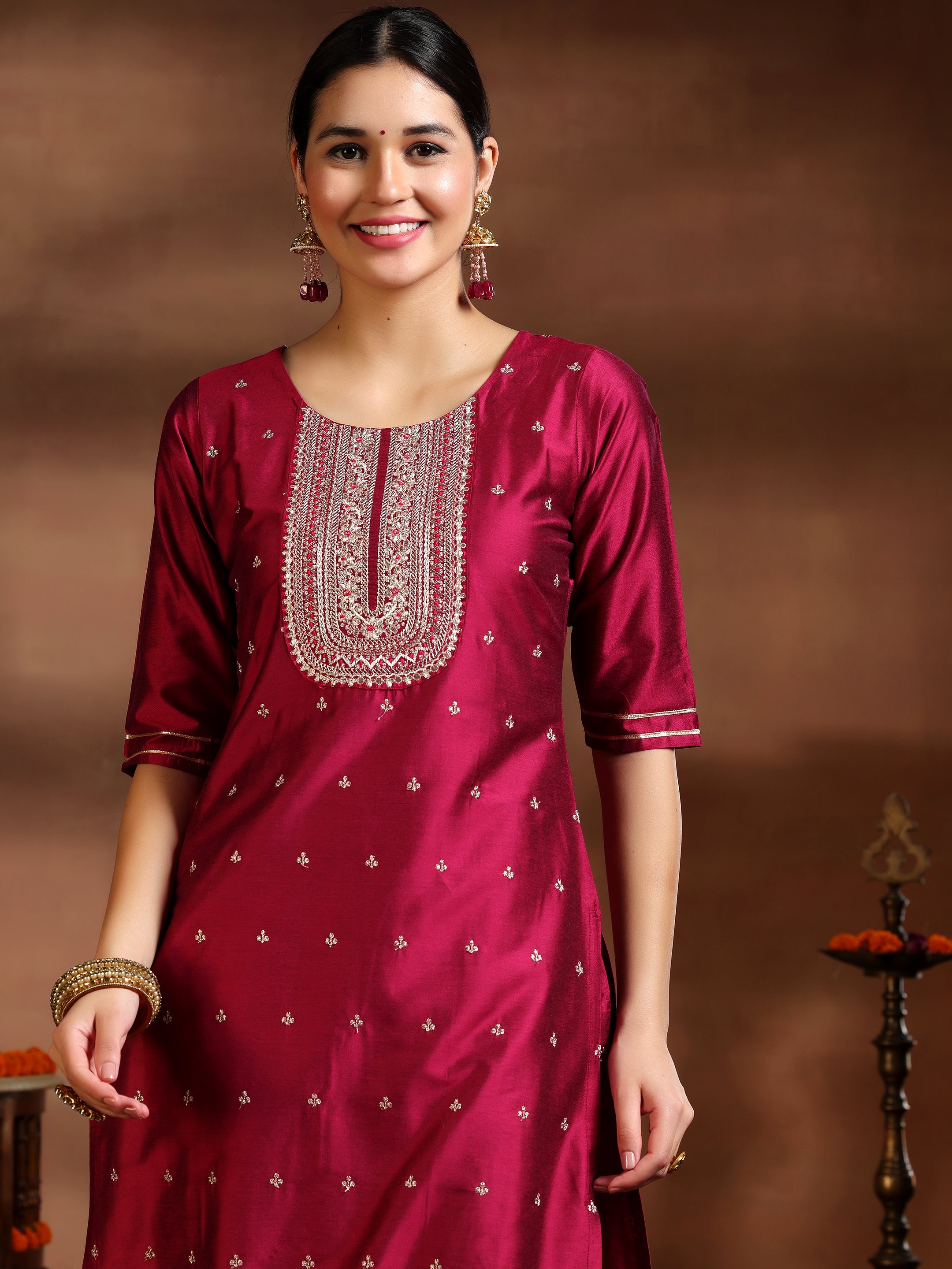 Pink Embroidered Silk Blend Straight Suit With Dupatta