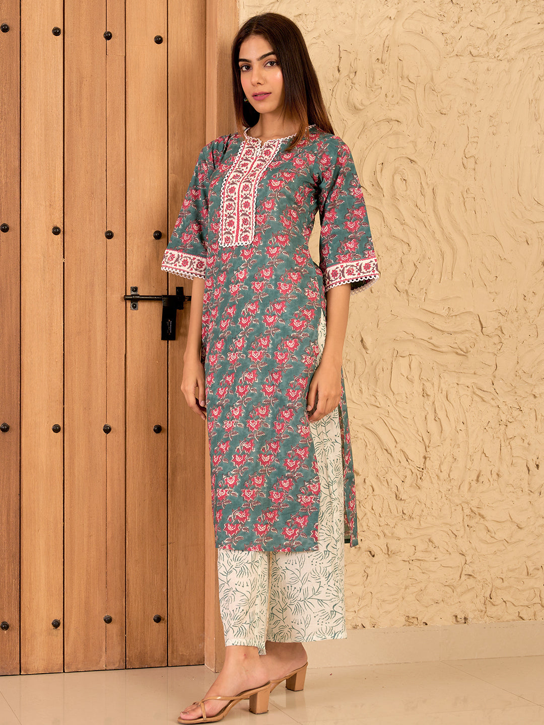 Green Printed Cotton Straight Kurta Set