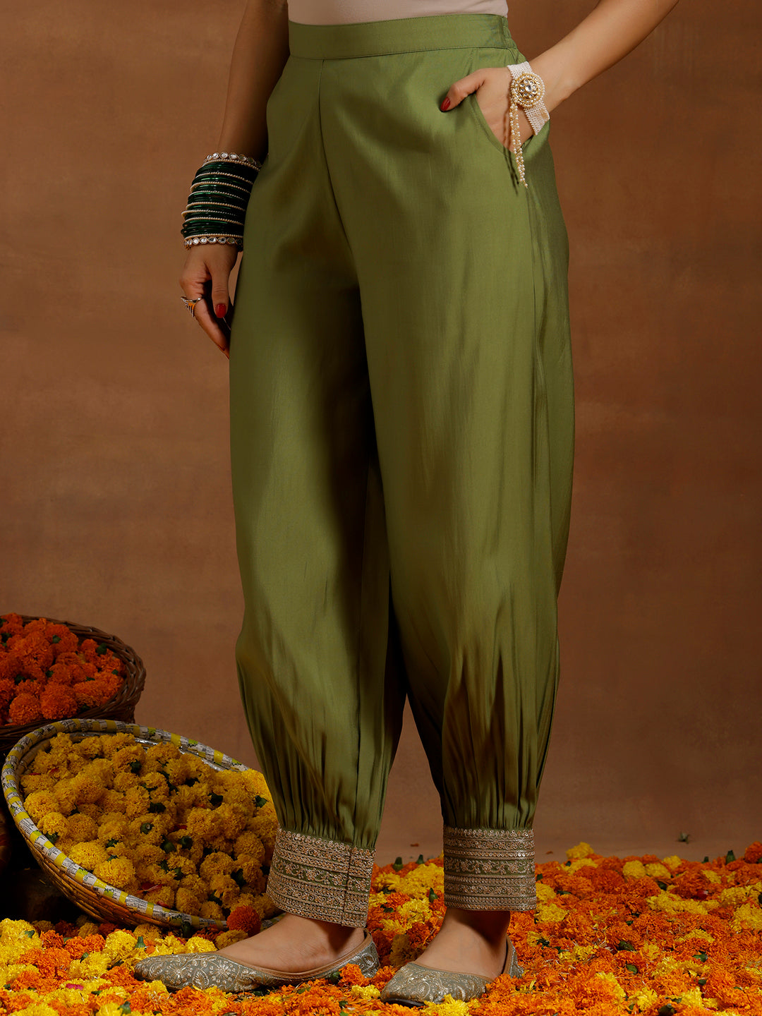 Green Yoke Design Silk Blend Straight Suit With Dupatta