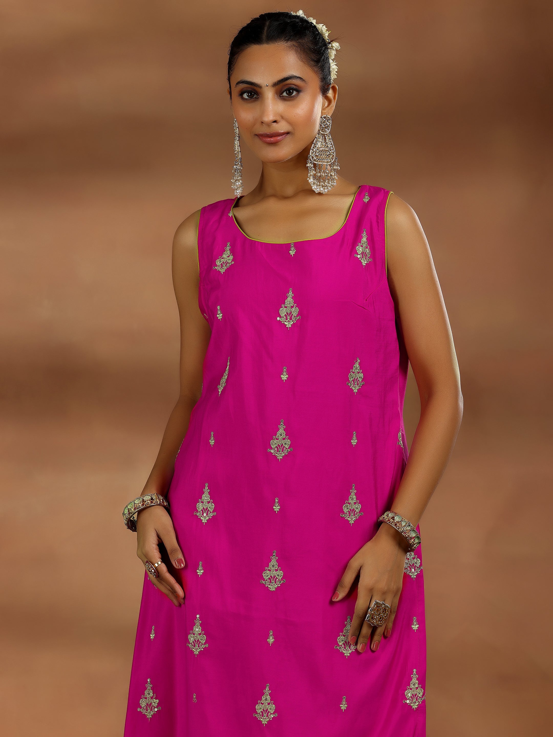 Pink Embroidered Silk Blend Straight Suit With Dupatta