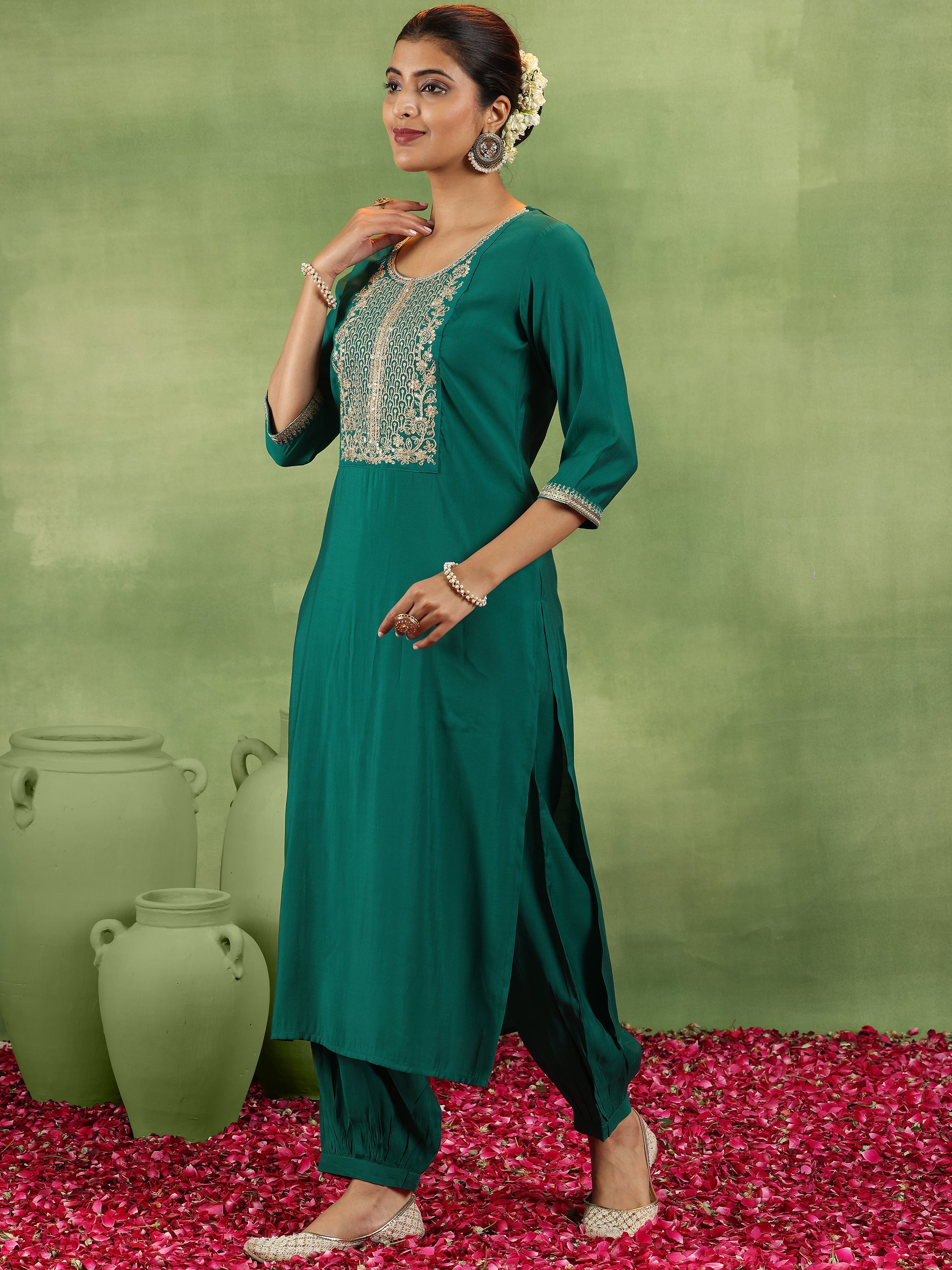 Green Yoke Design Silk Blend Straight Suit With Dupatta