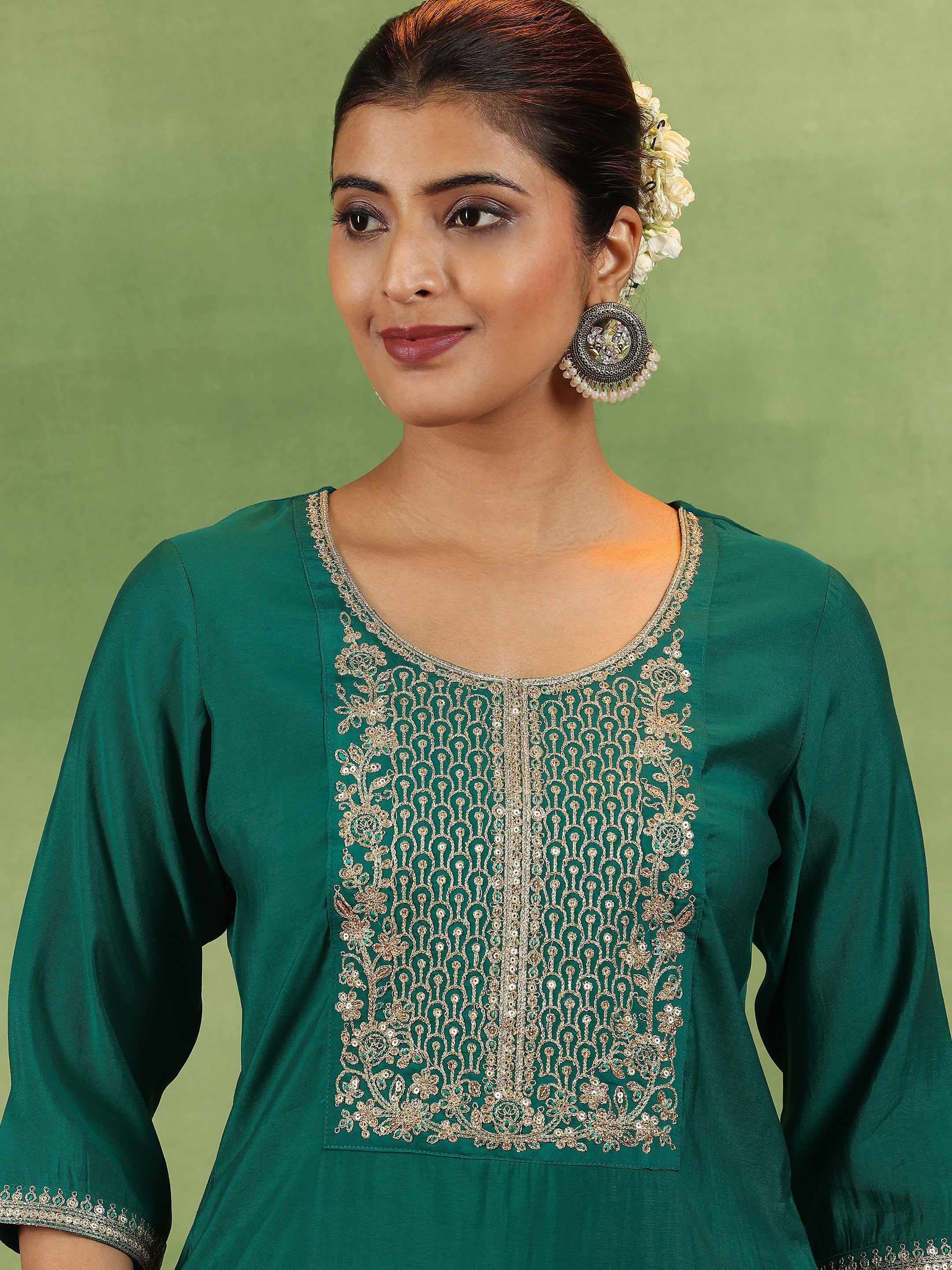 Green Yoke Design Silk Blend Straight Suit With Dupatta