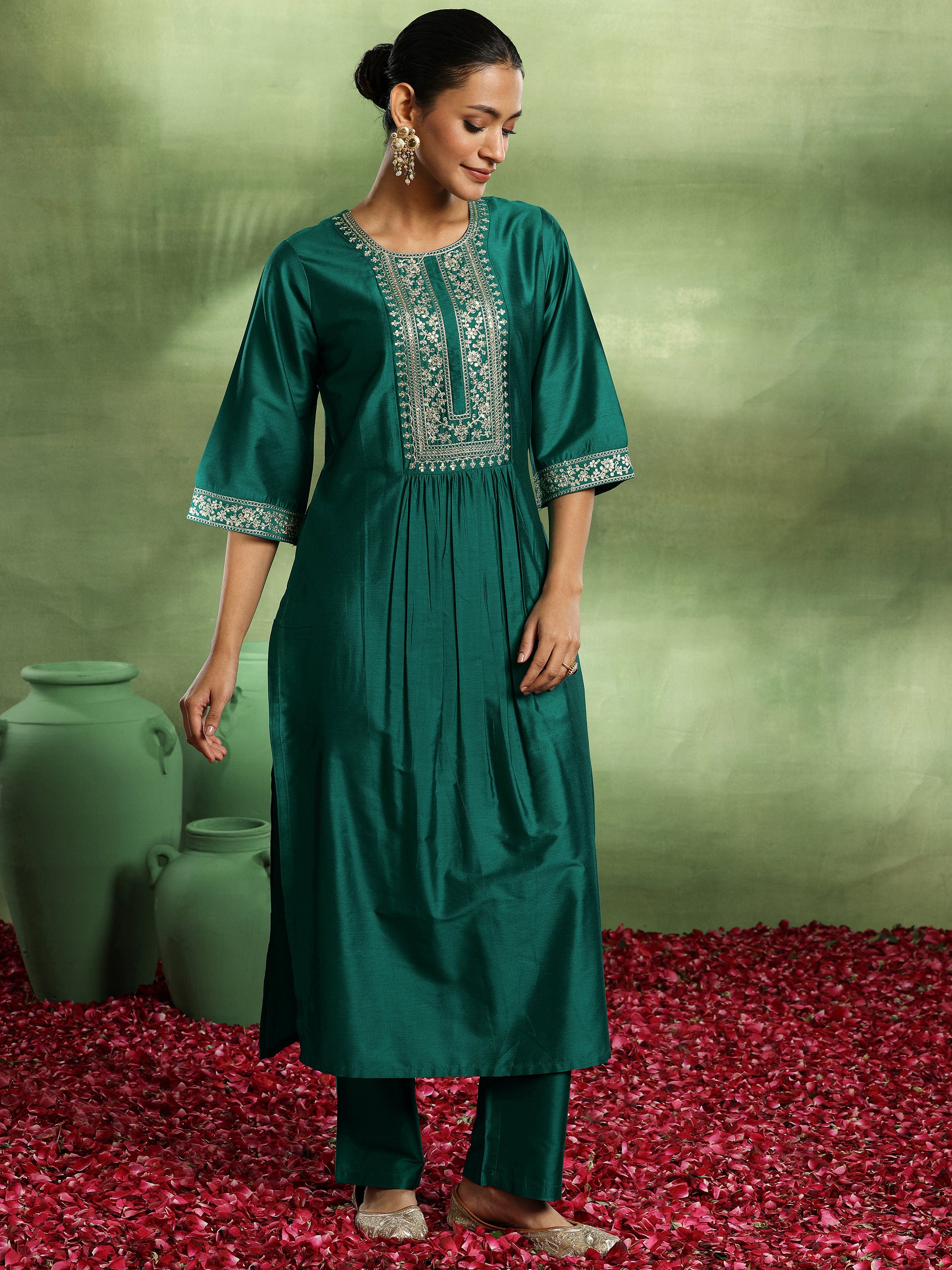 Green Yoke Design Silk Blend A-Line Kurta Set